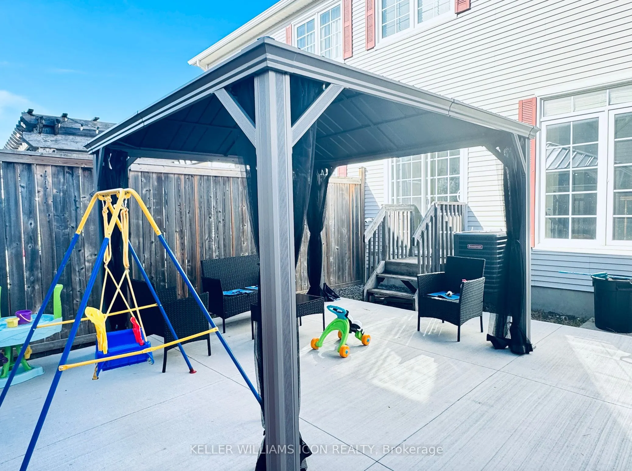 581 Pepperville Crescent