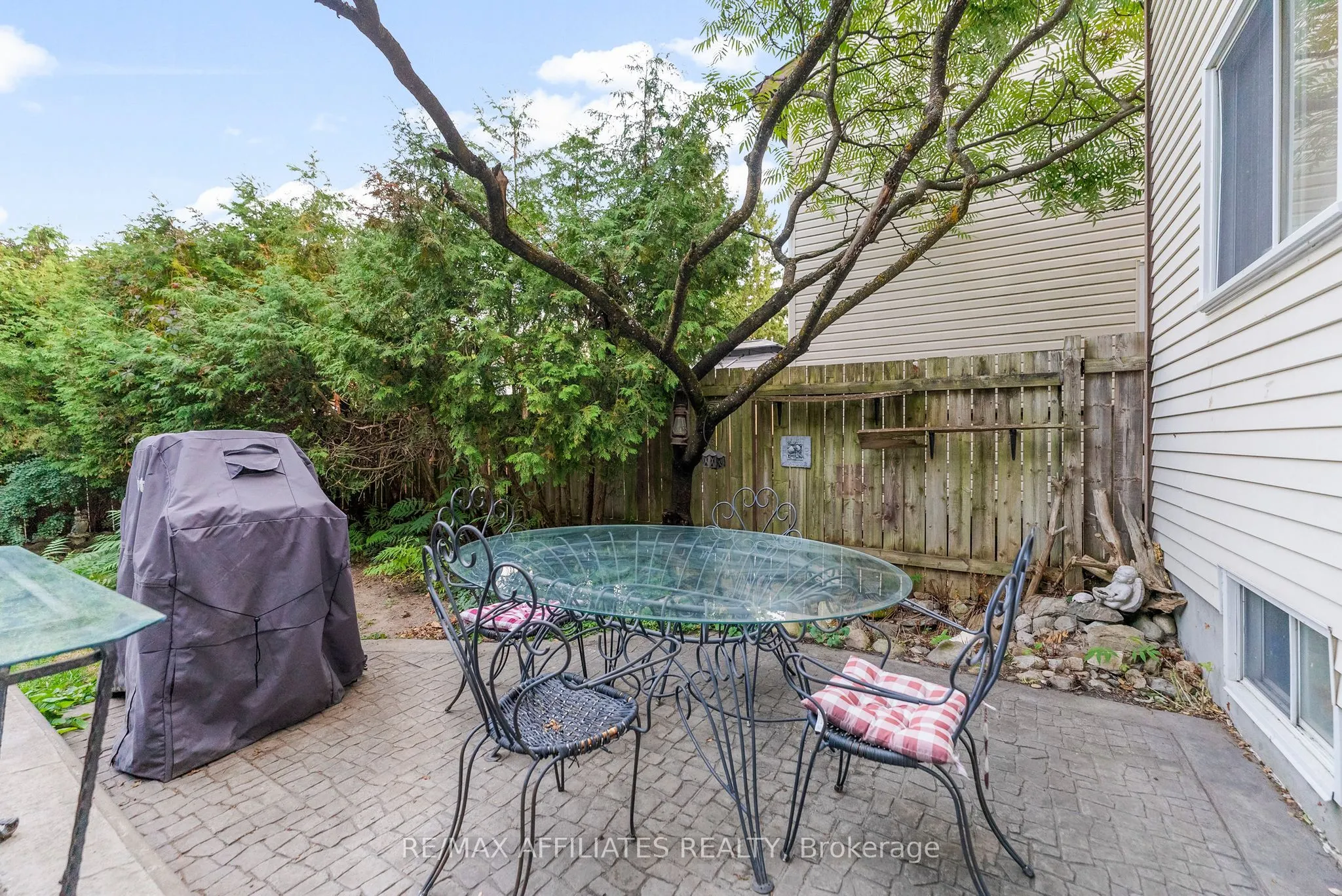 31 Exeter Drive