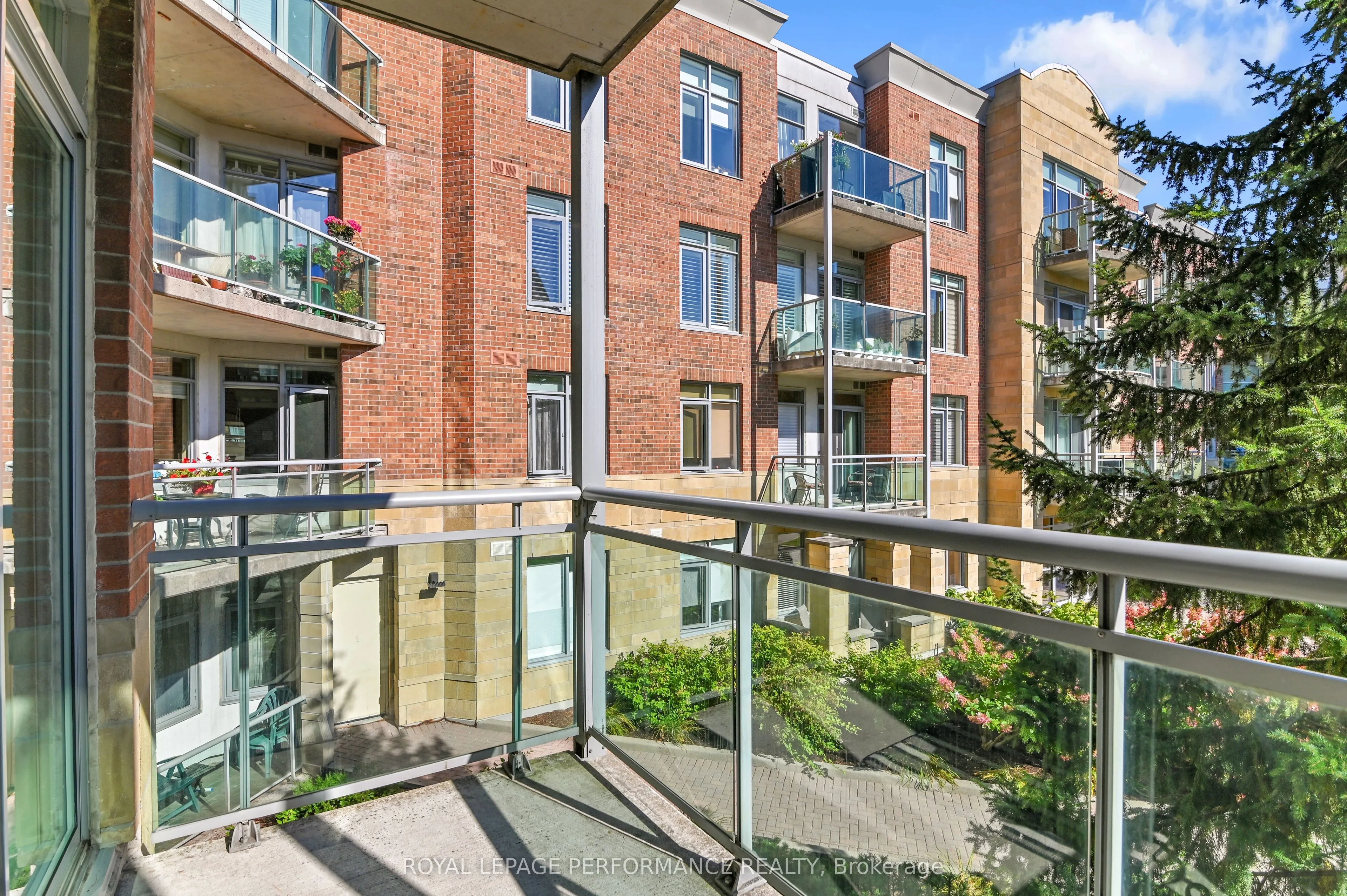 205 Bolton Street, #229