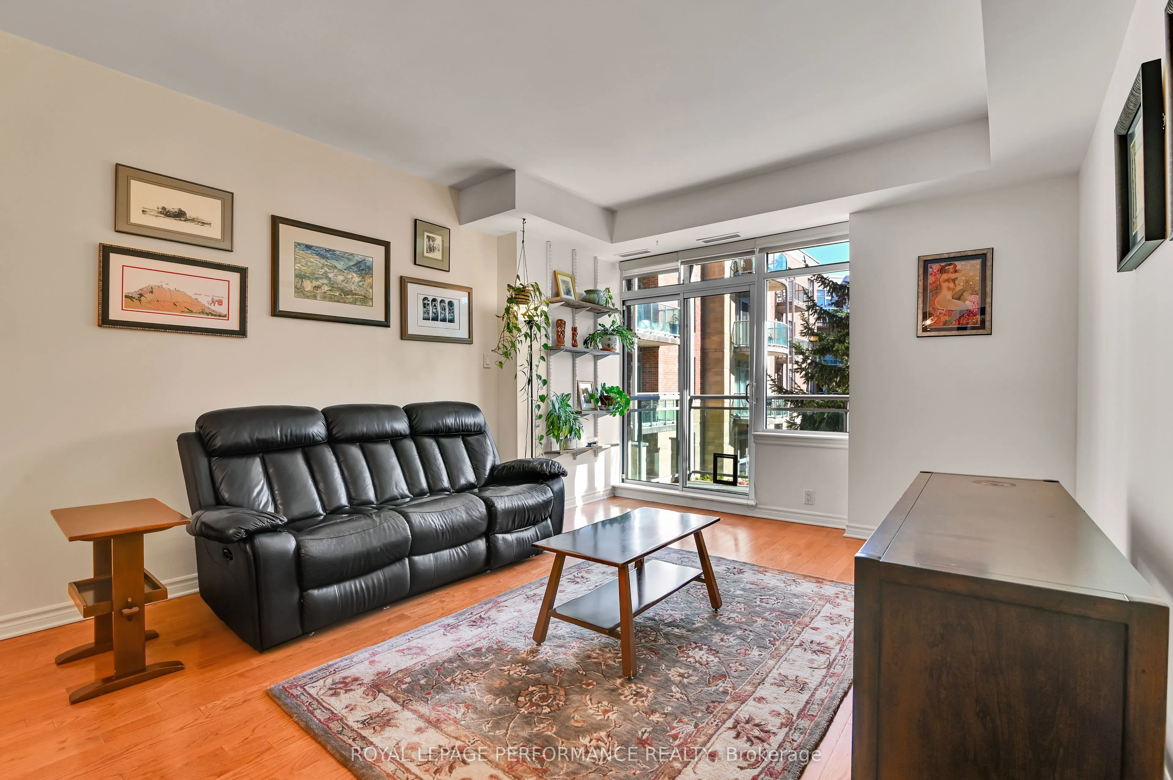 205 Bolton Street, #229