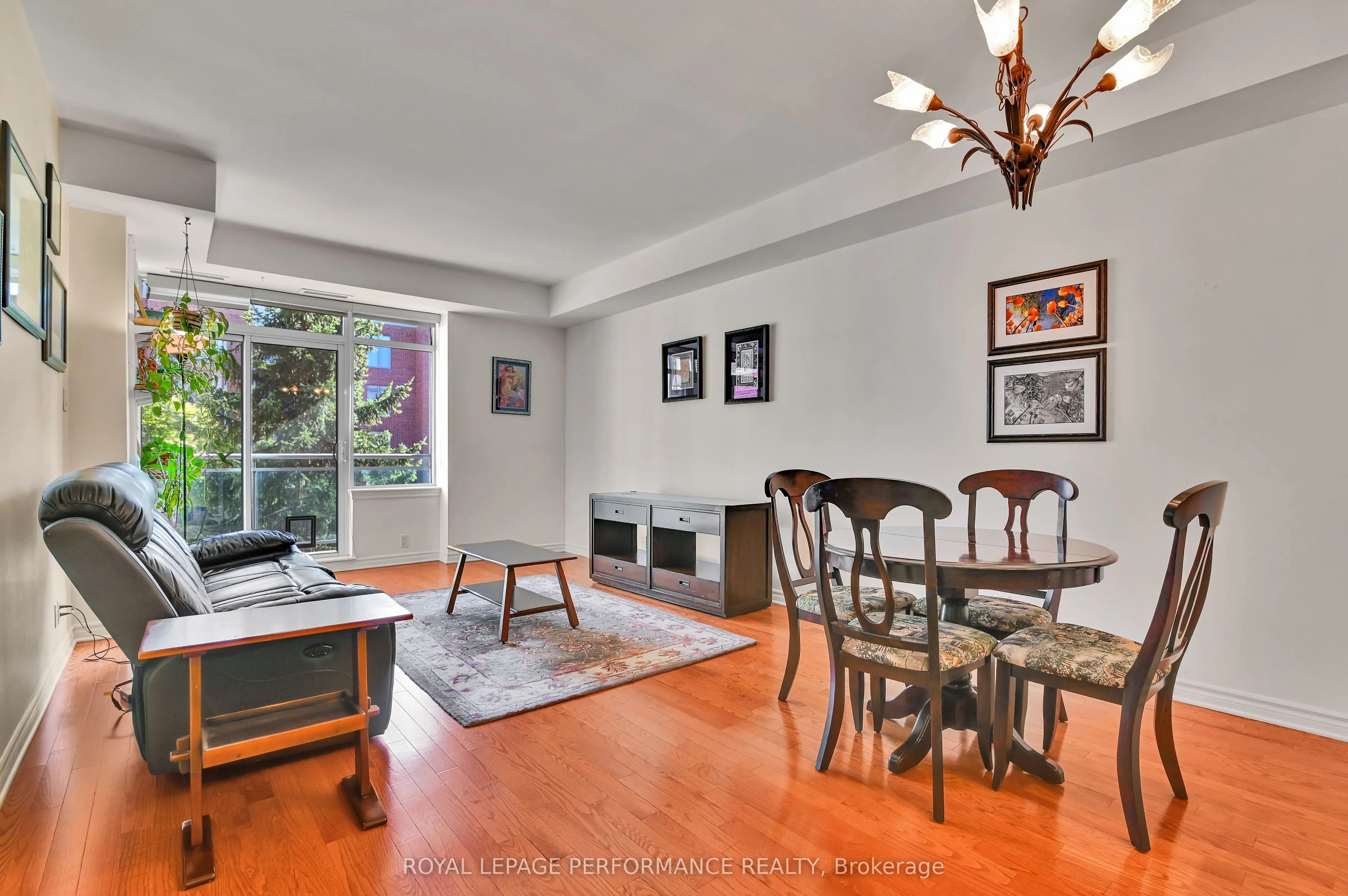 205 Bolton Street, #229