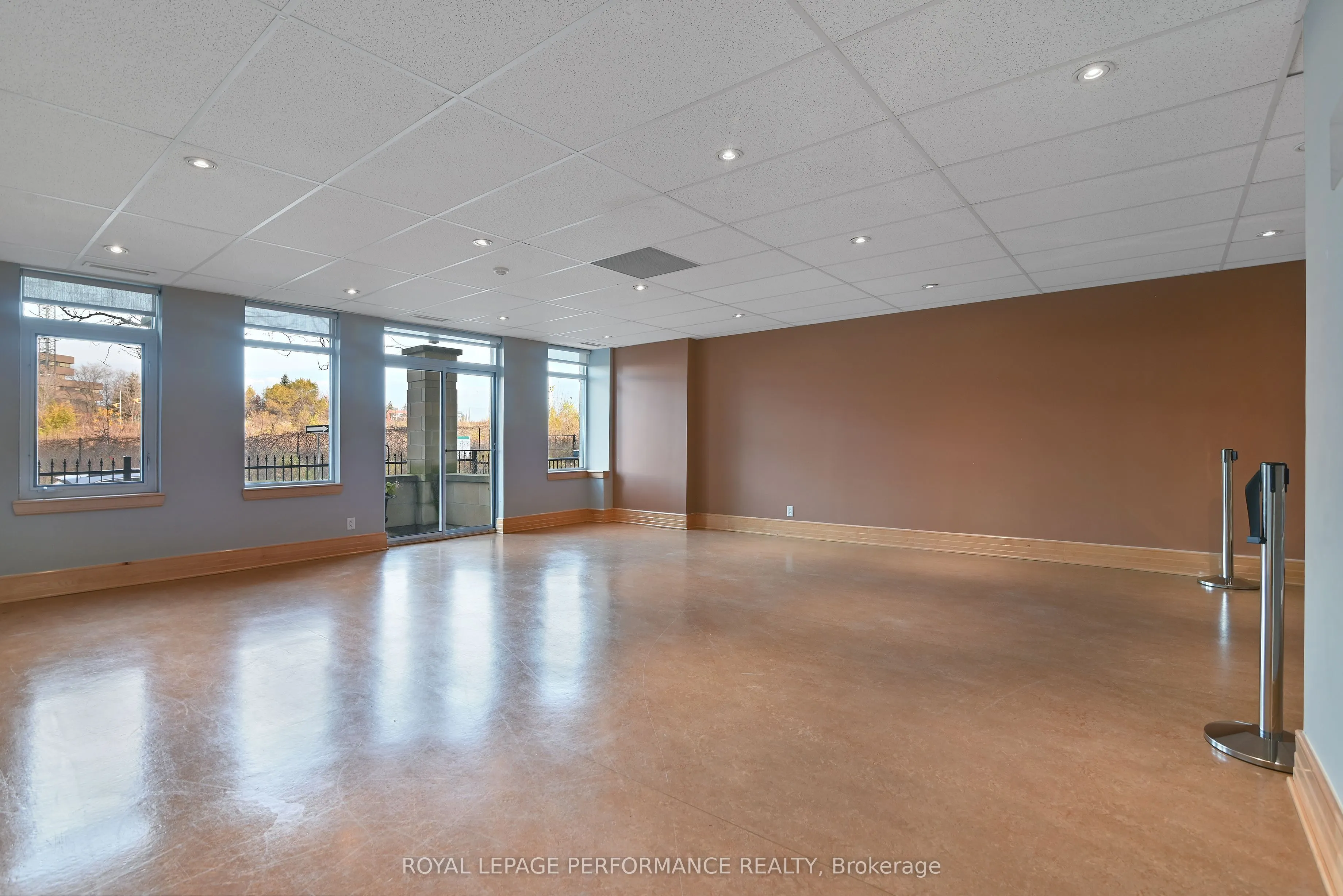 205 Bolton Street, #229
