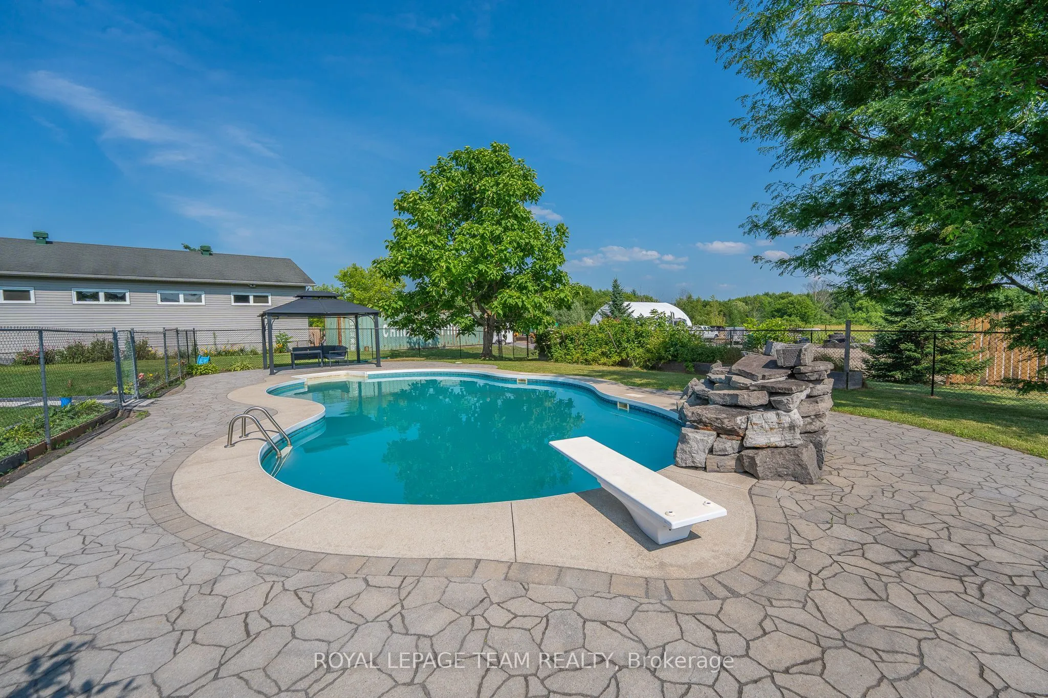 7474 Mitch Owens Road