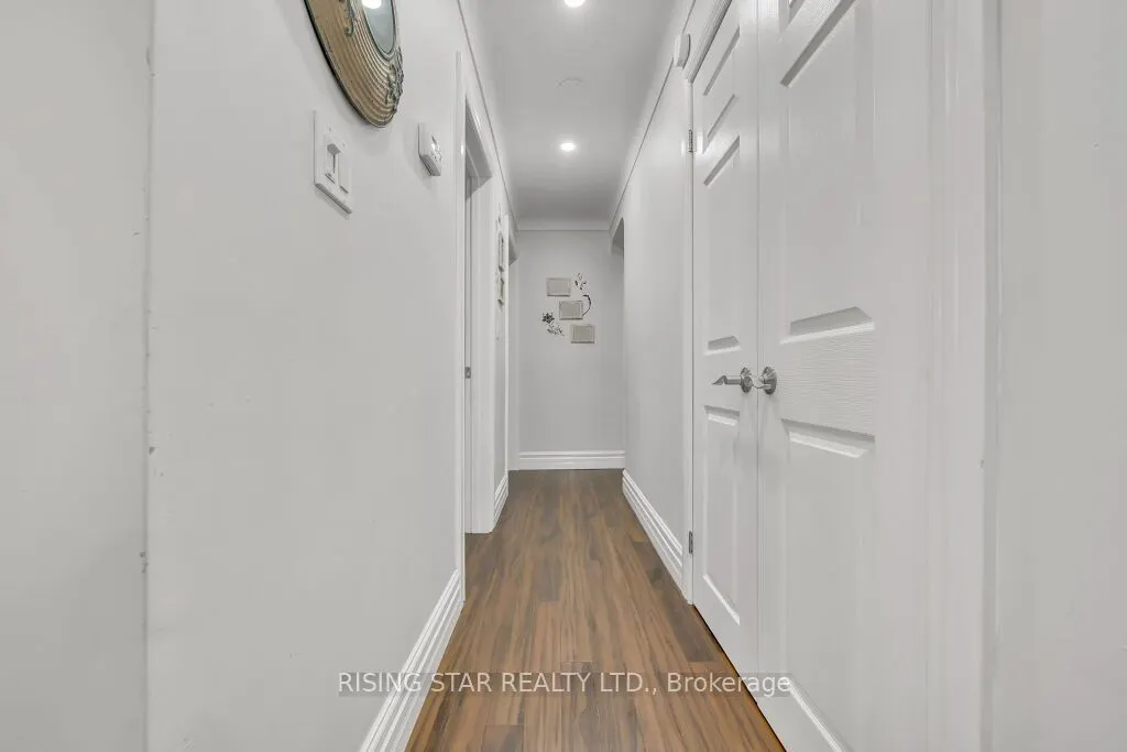 26 Brock Road N