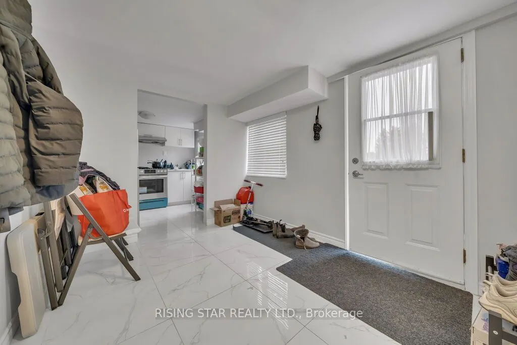 26 Brock Road N