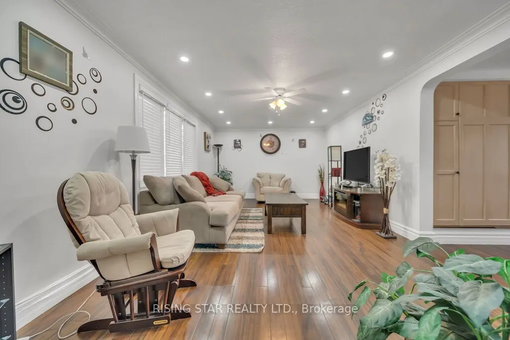 26 Brock Road N