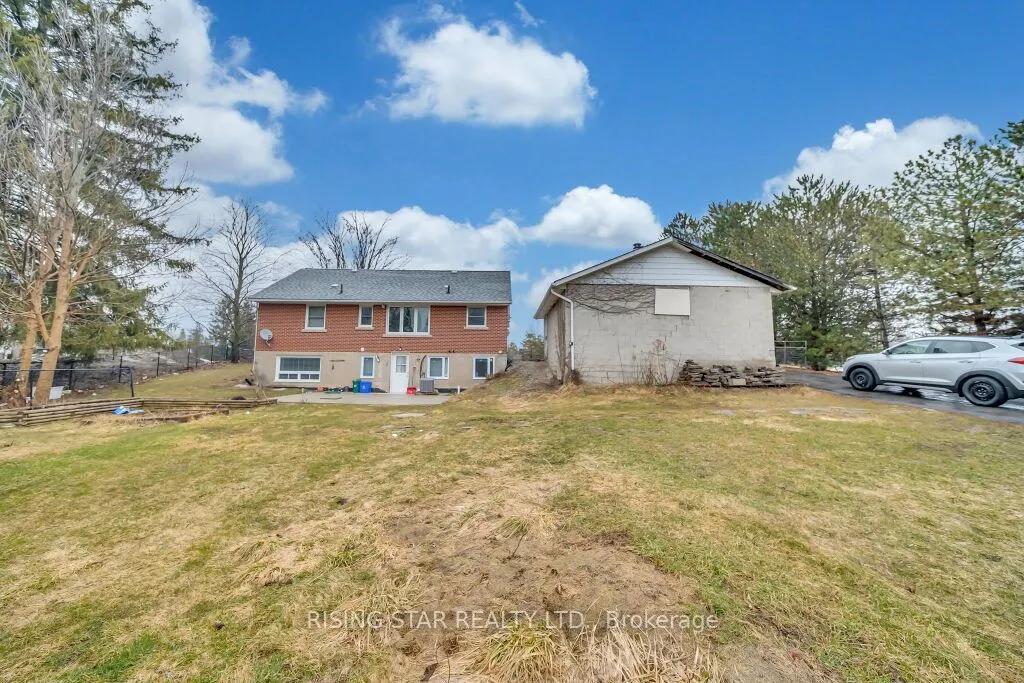 26 Brock Road N