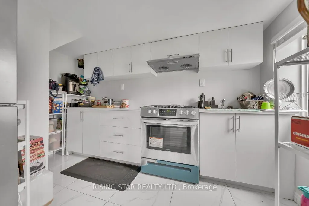 26 Brock Road N