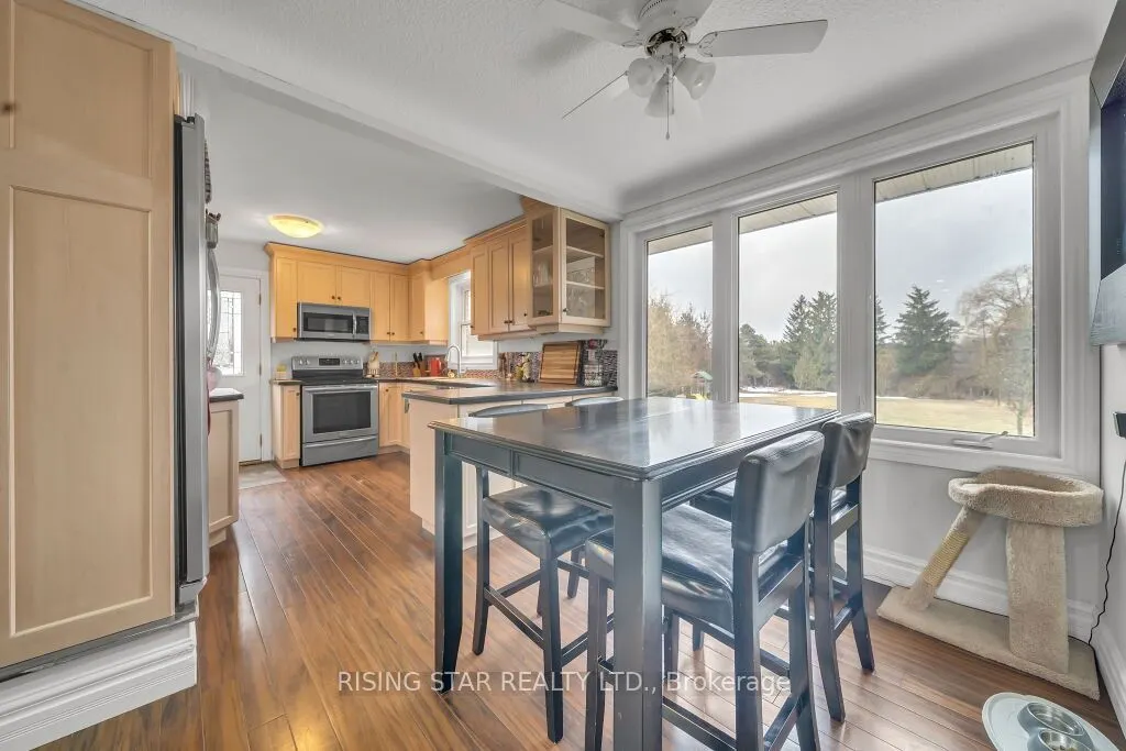26 Brock Road N