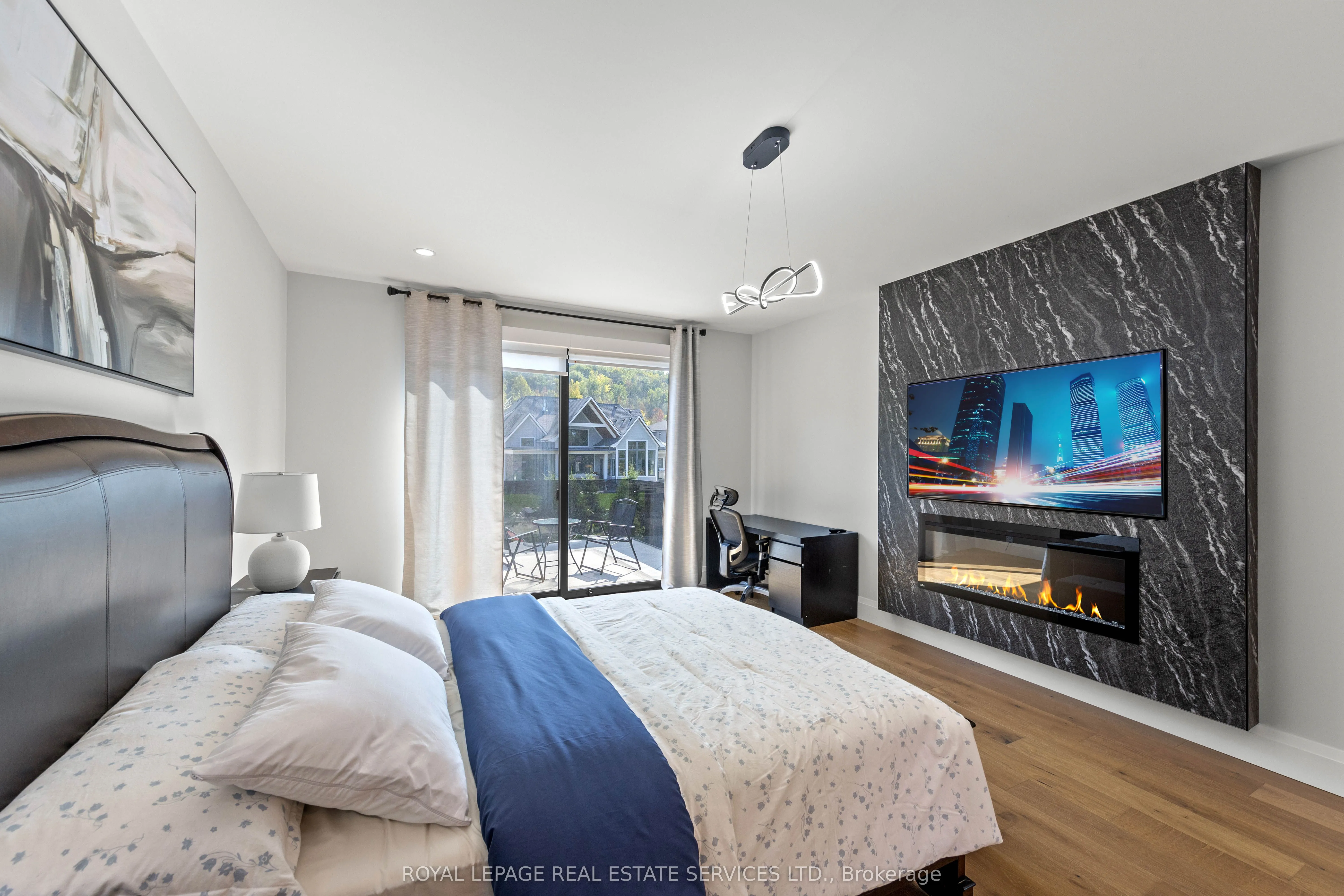 118 Barton Boulevard