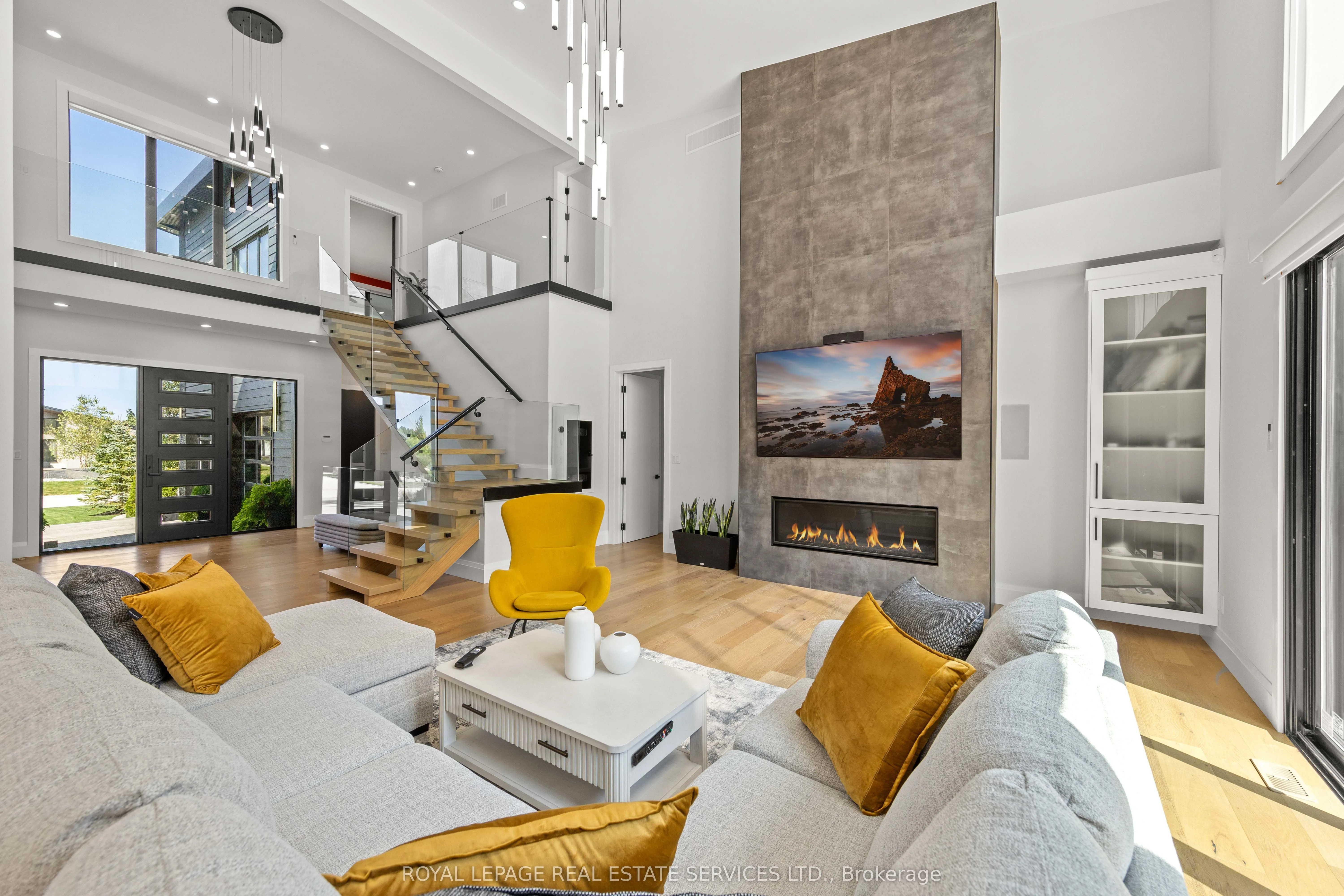 118 Barton Boulevard
