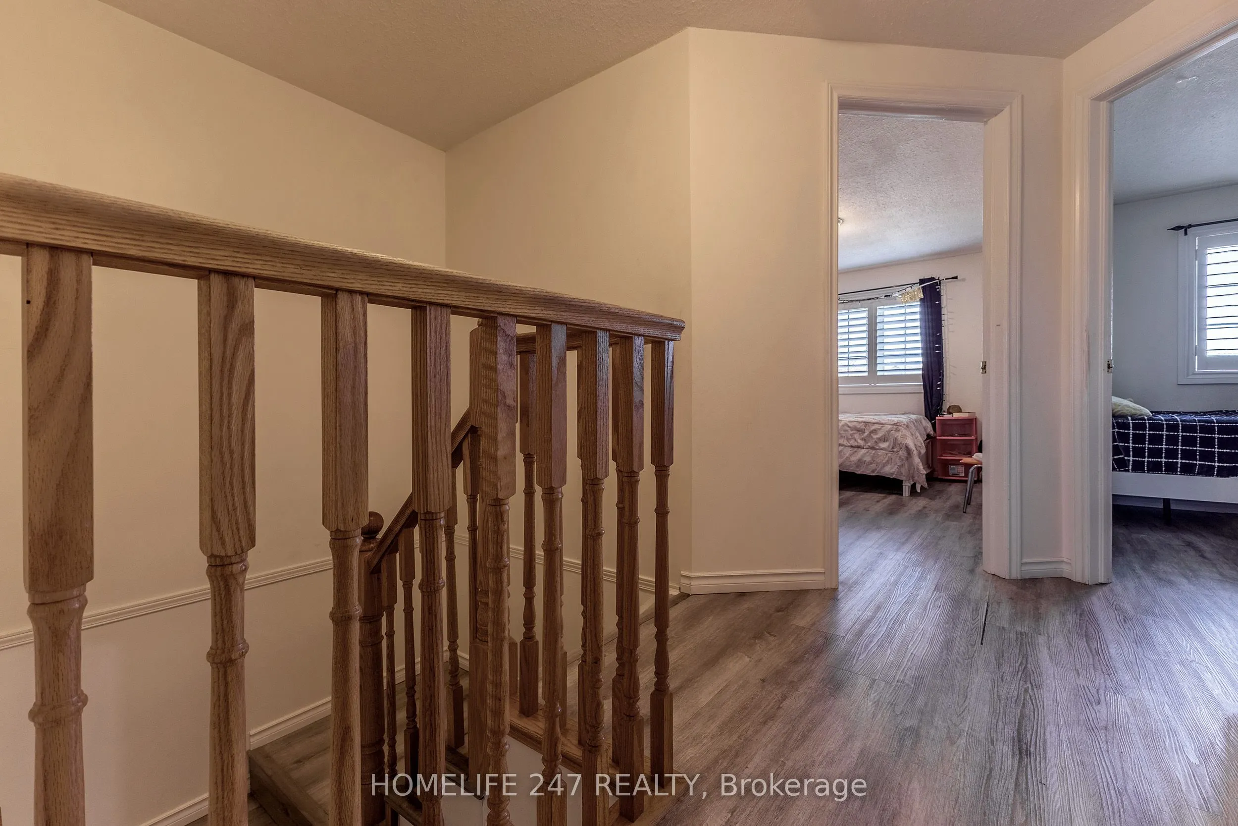 31 Schroder Crescent, #5