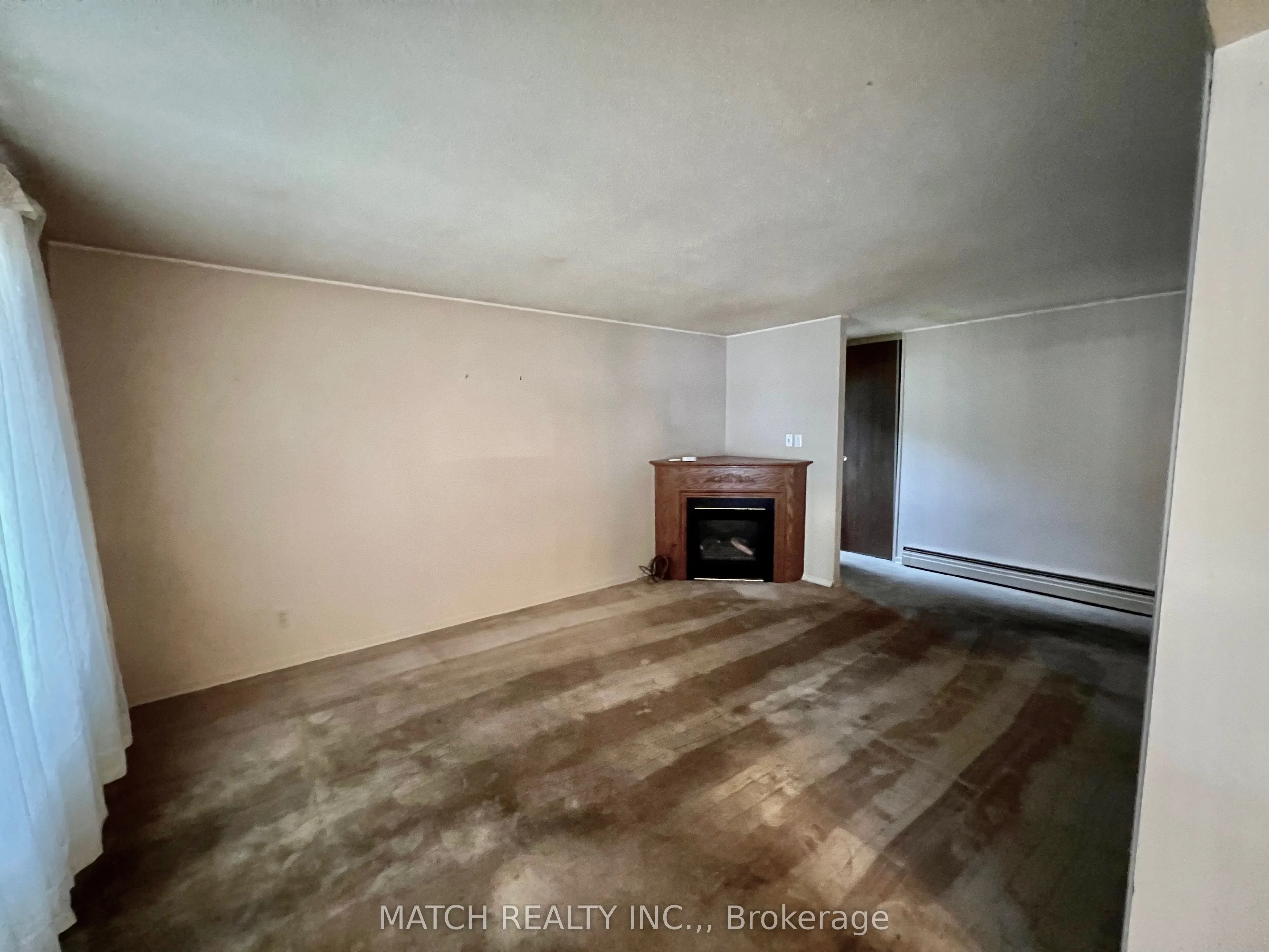 306 Laughton Crescent