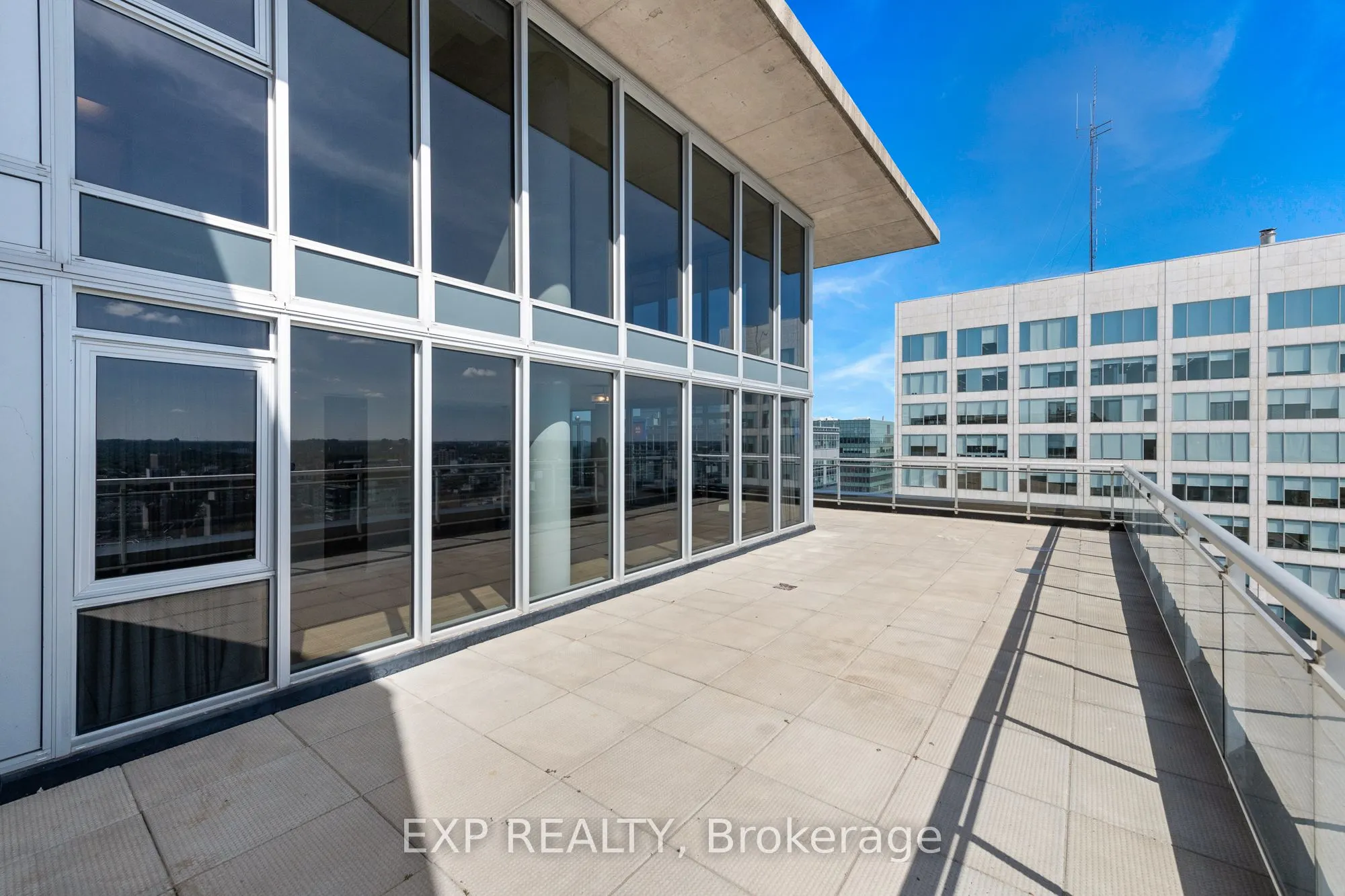 324 Laurier Avenue W, #2309