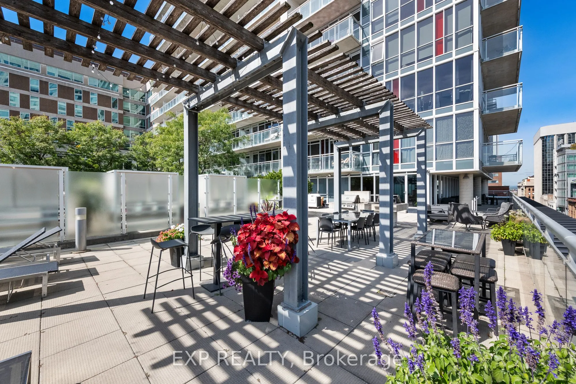 324 Laurier Avenue W, #2309