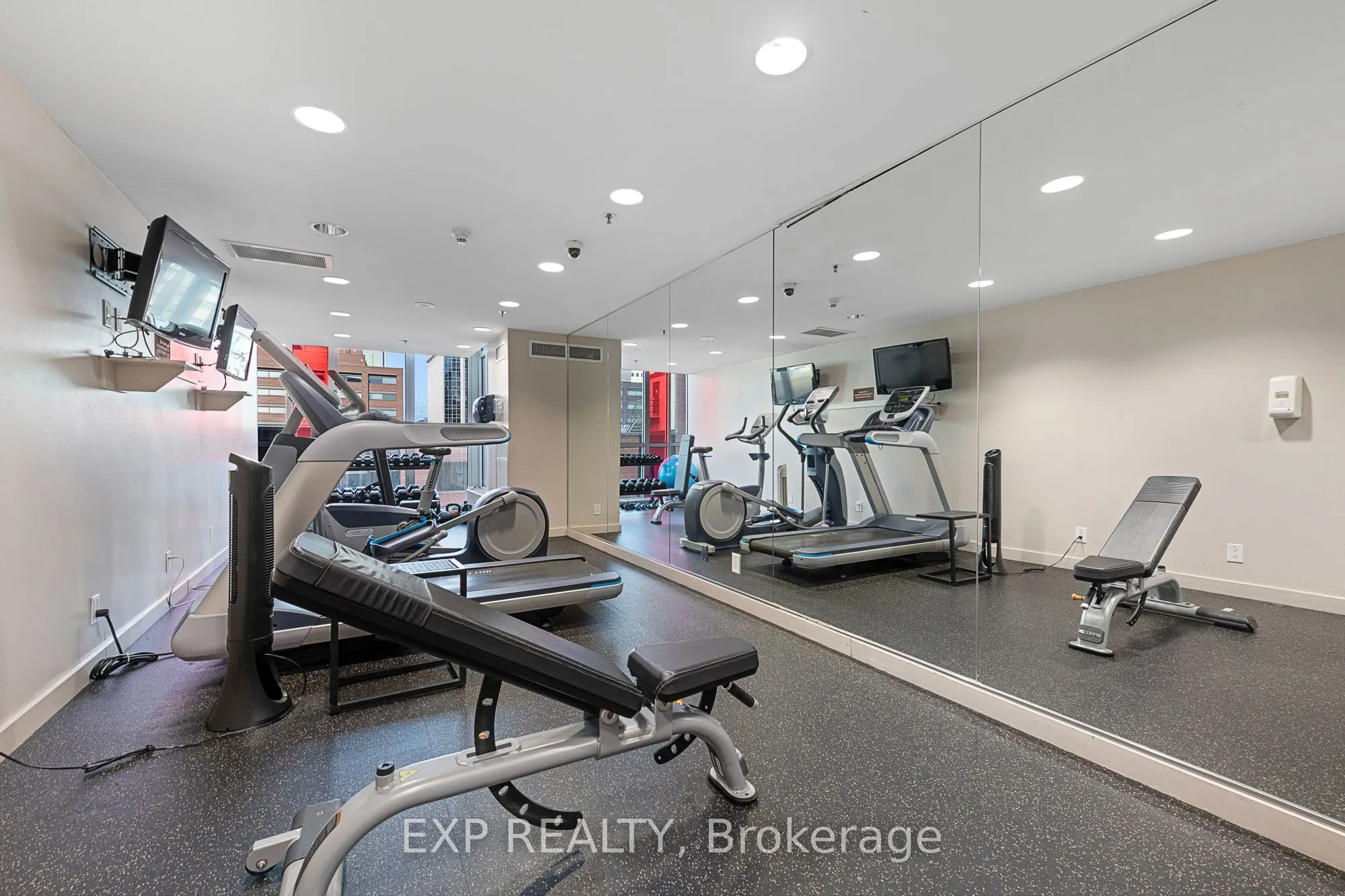 324 Laurier Avenue W, #2309