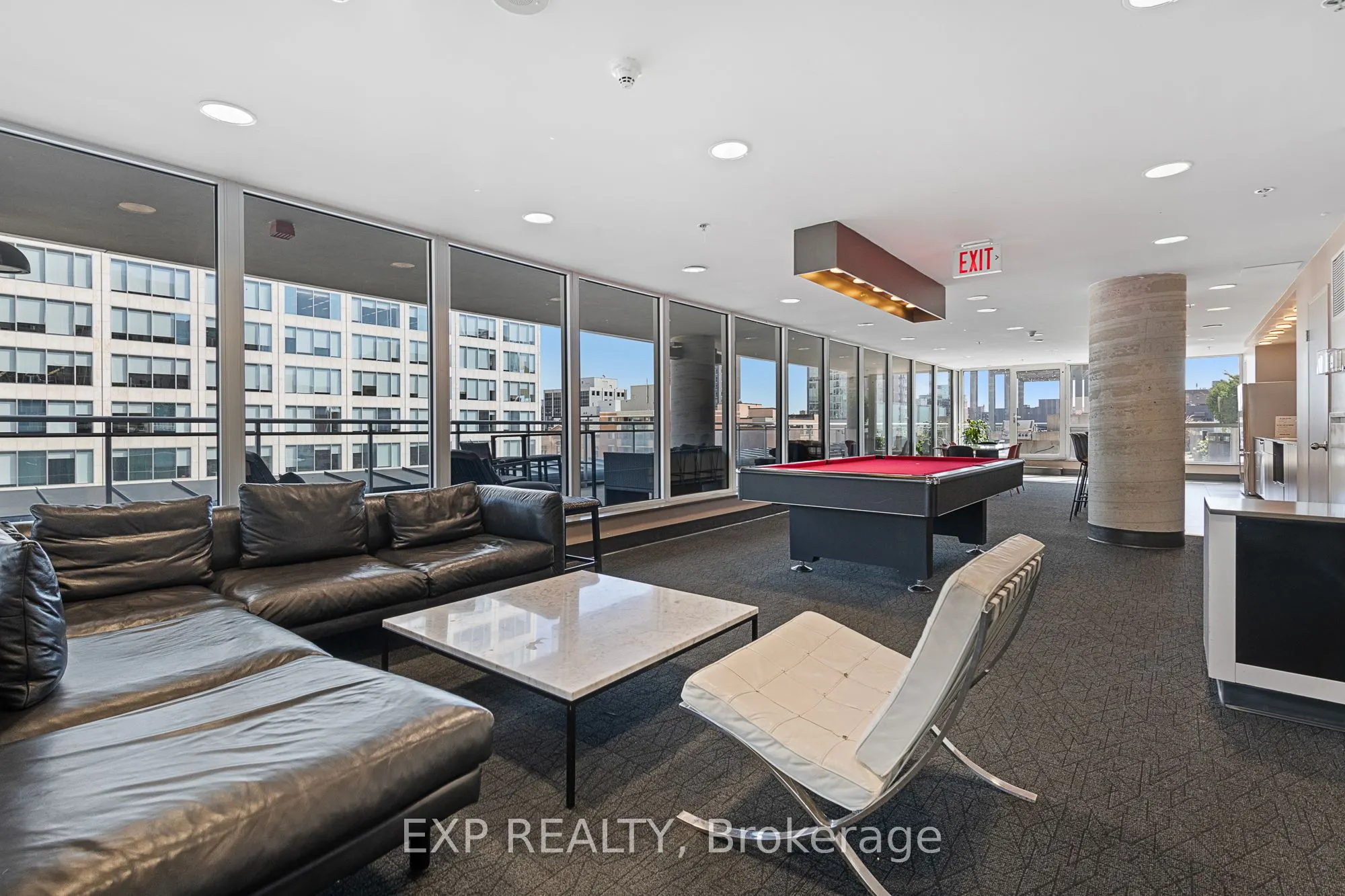 324 Laurier Avenue W, #2309