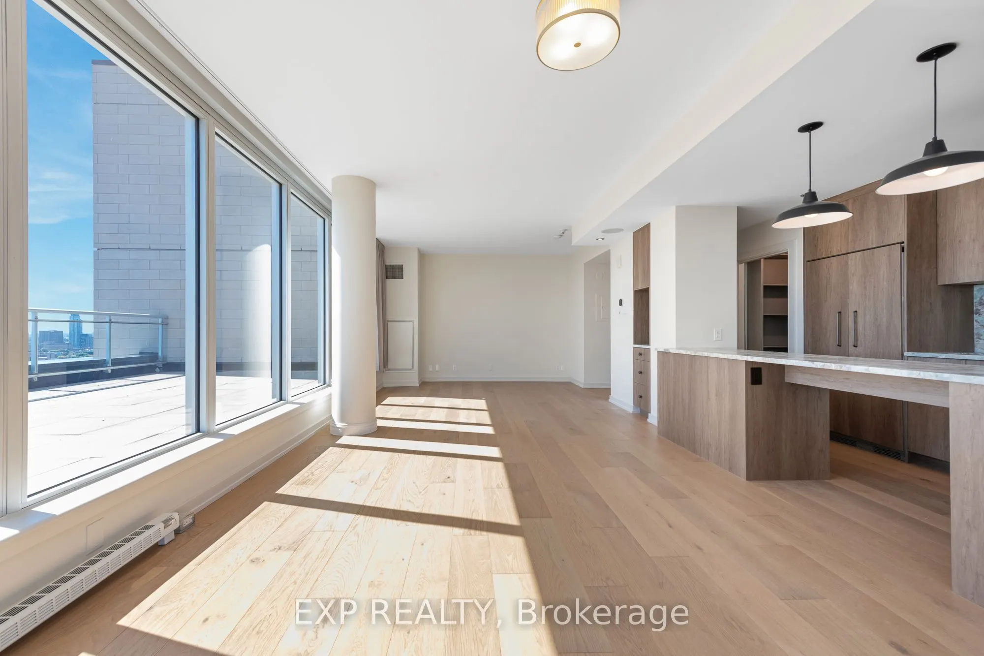 324 Laurier Avenue W, #2309