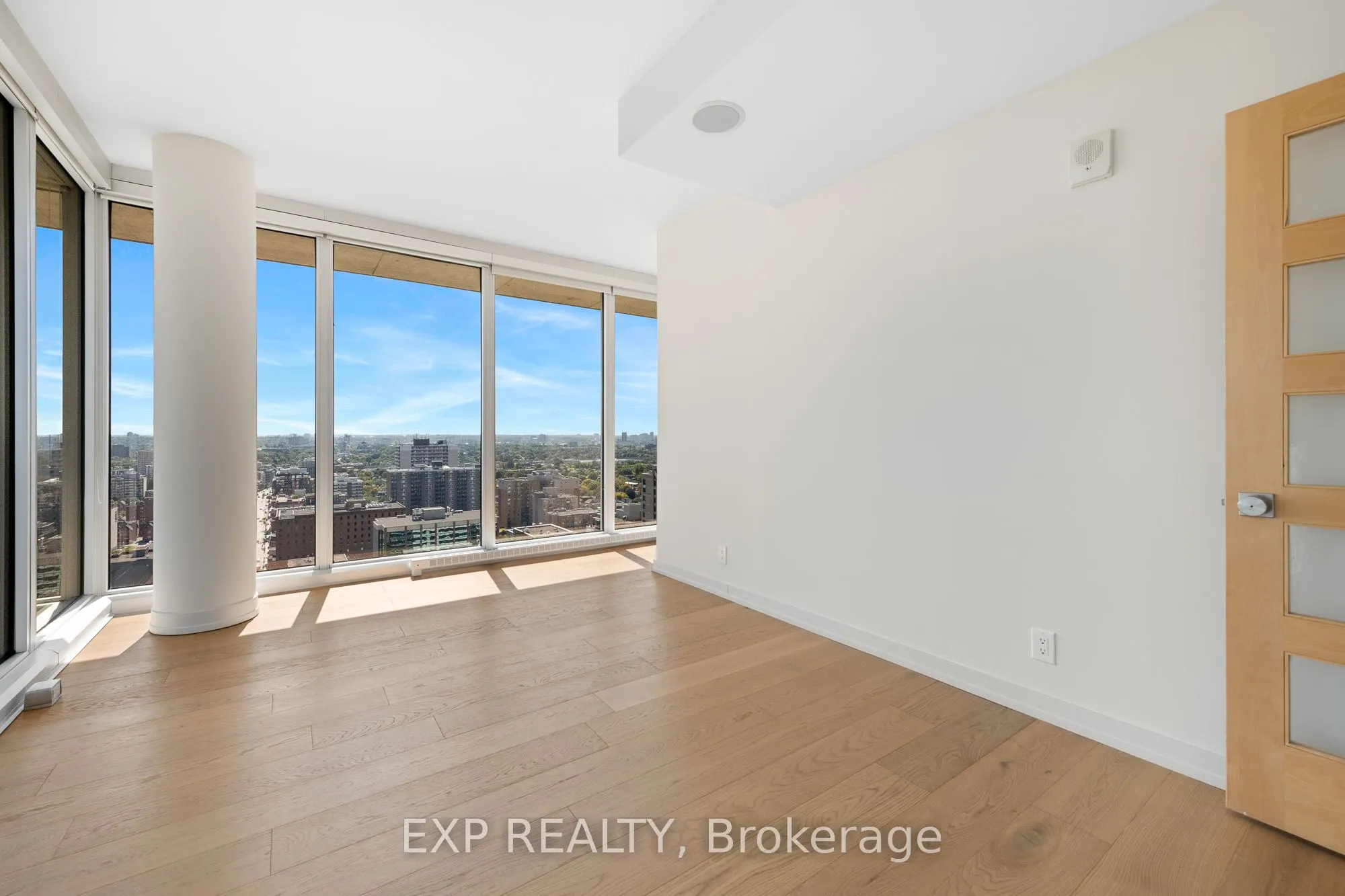 324 Laurier Avenue W, #2309