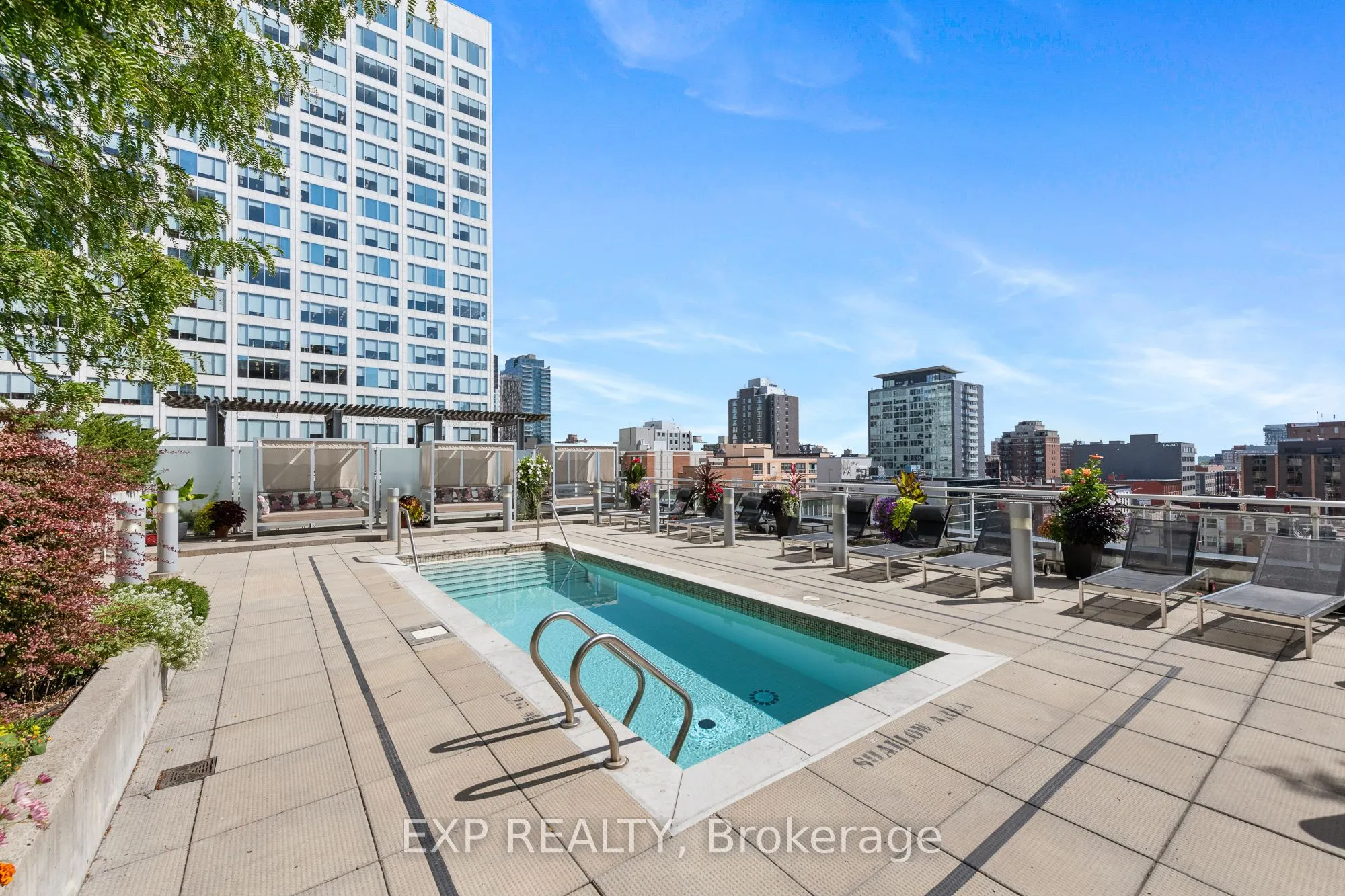 324 Laurier Avenue W, #2309
