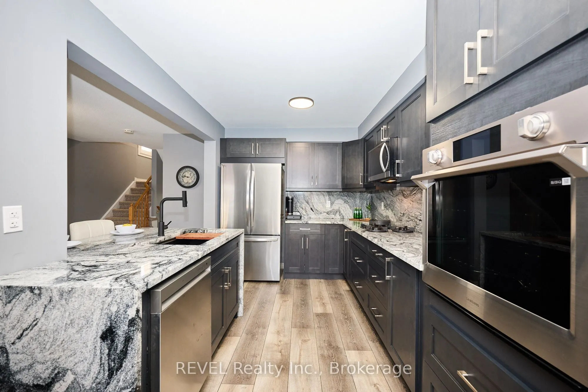 334 Main Street E, #4