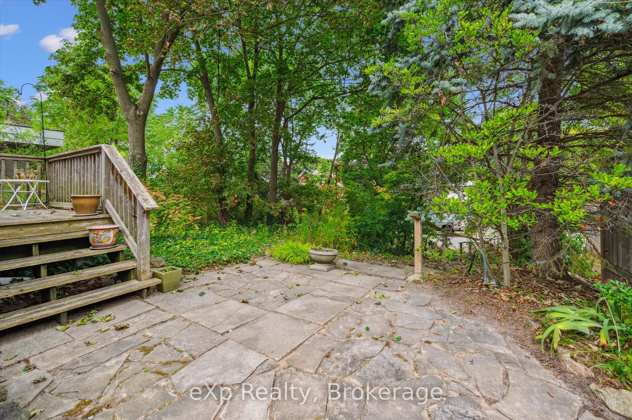 66 Manitoba Street