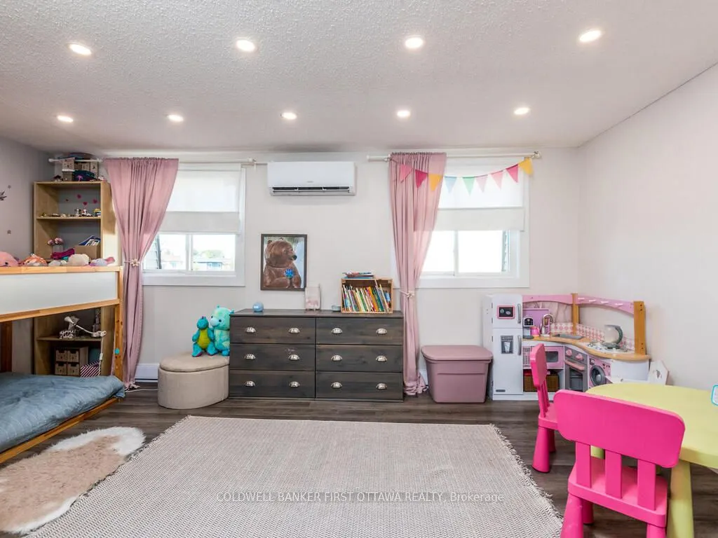 5C Woodvale Green, #15