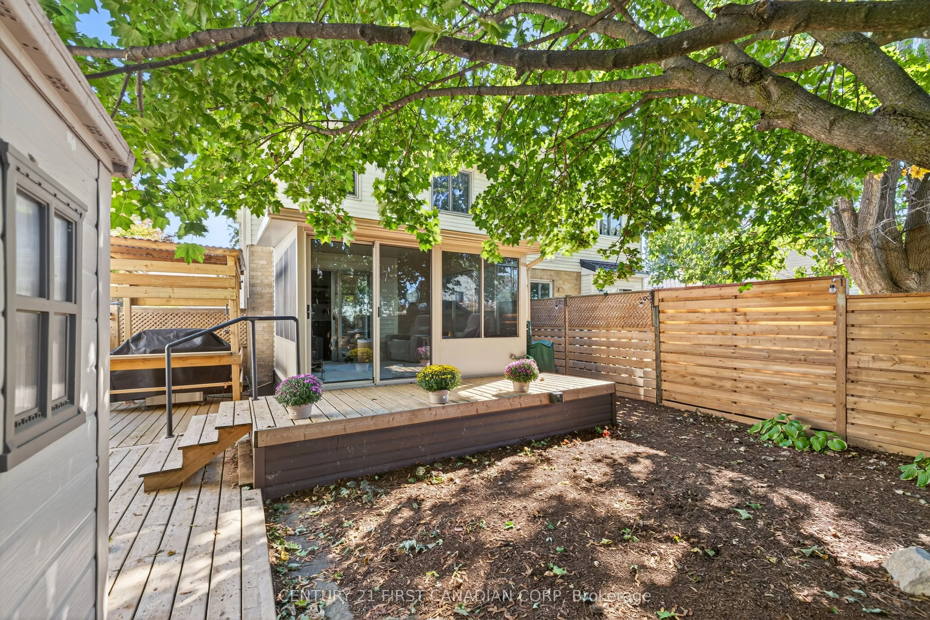 24 Moreau Crescent