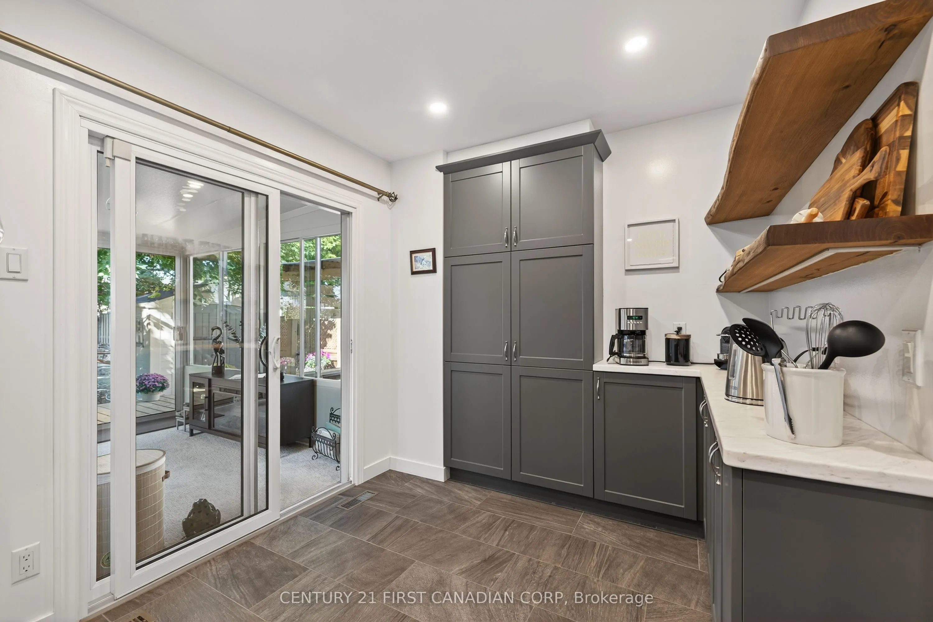 24 Moreau Crescent
