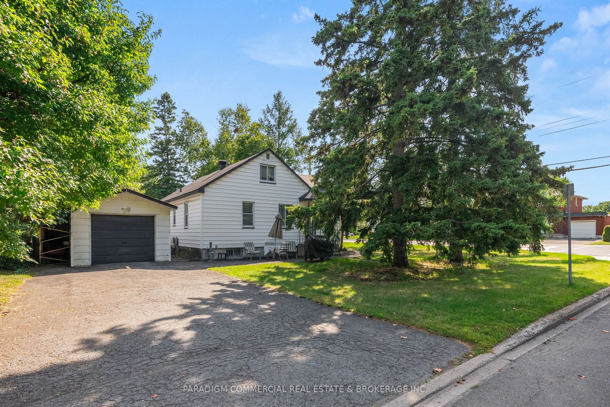 423 Ancaster Avenue
