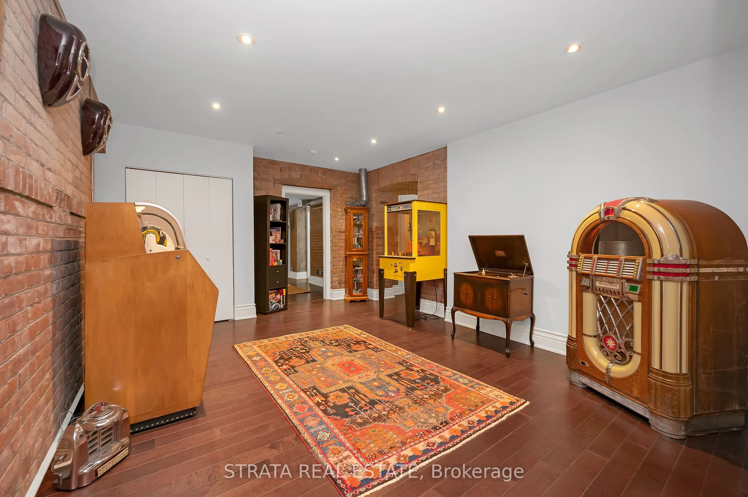 200 Stinson Street, #107