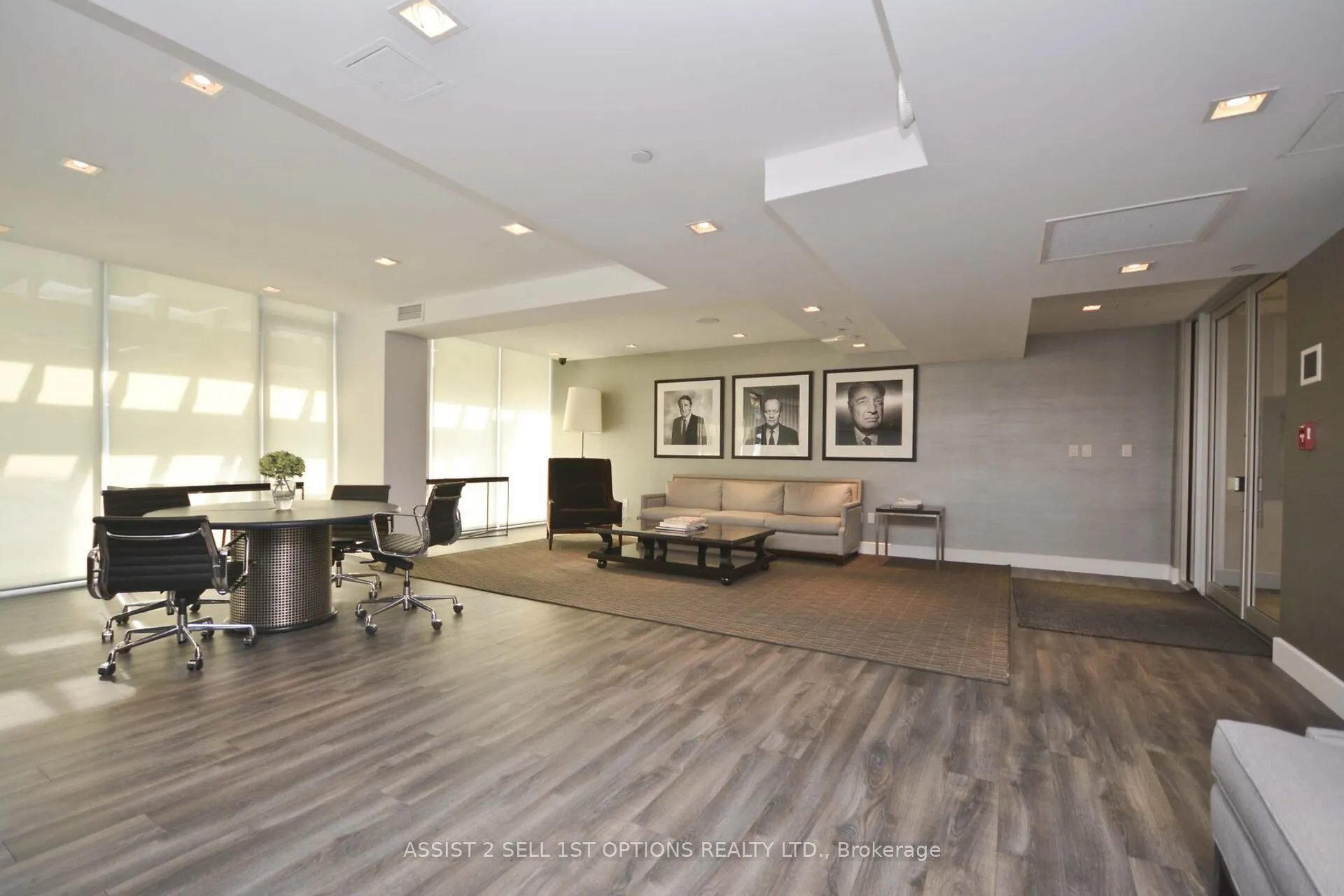 300 Lisgar Street, #611