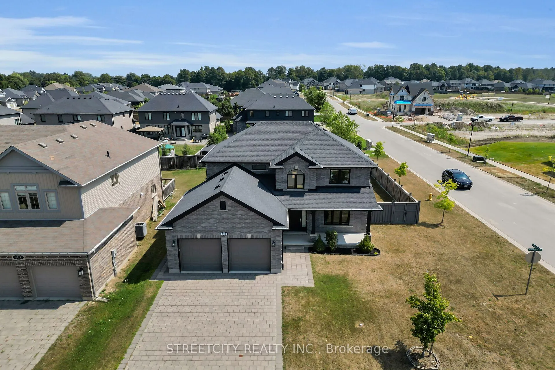 102 Timberwalk Trail
