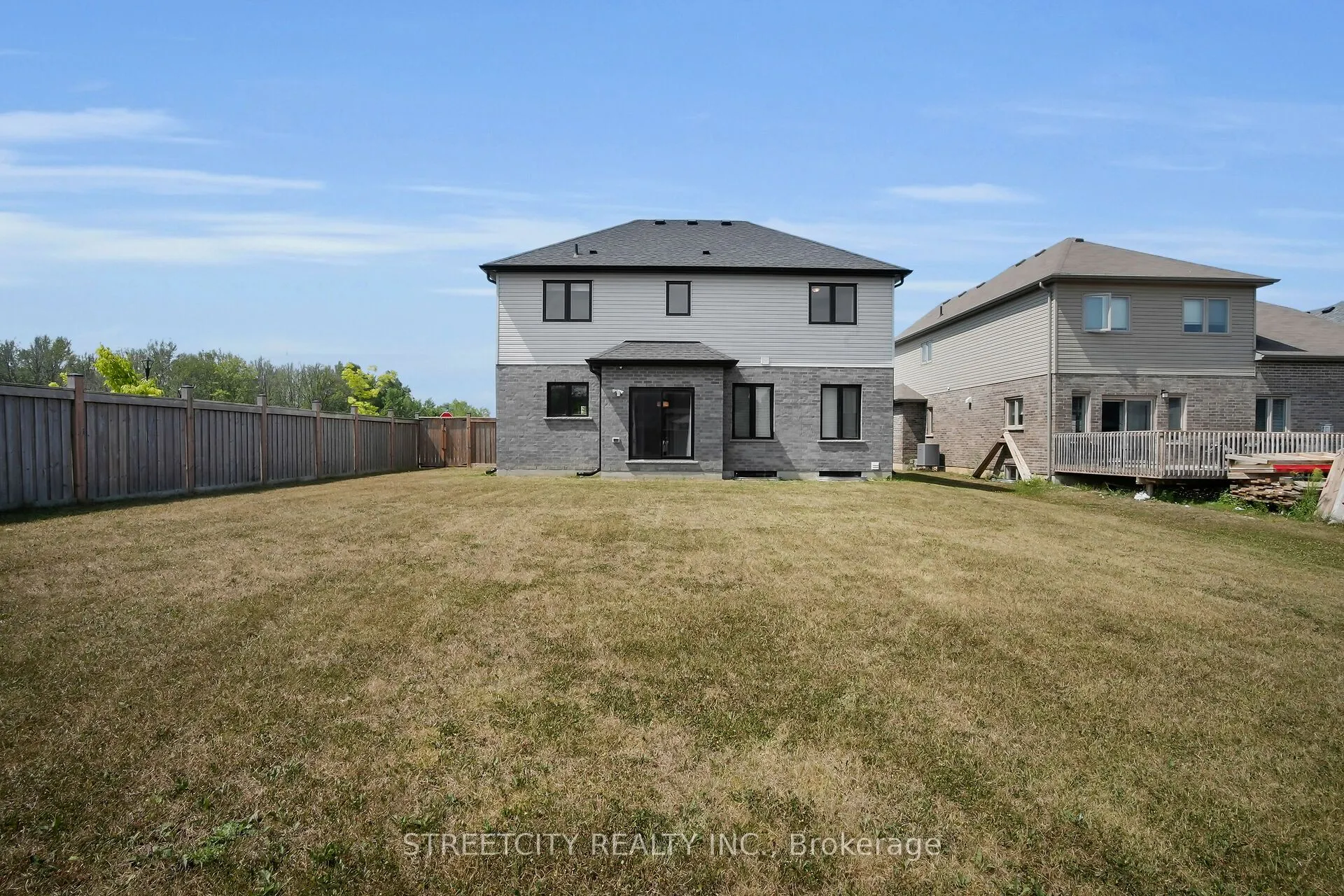102 Timberwalk Trail