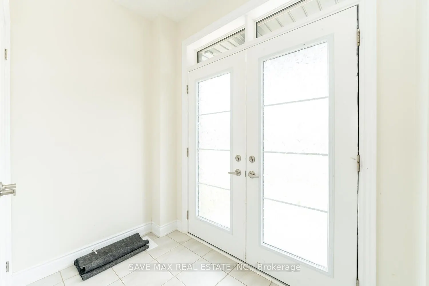 6 Amos Avenue