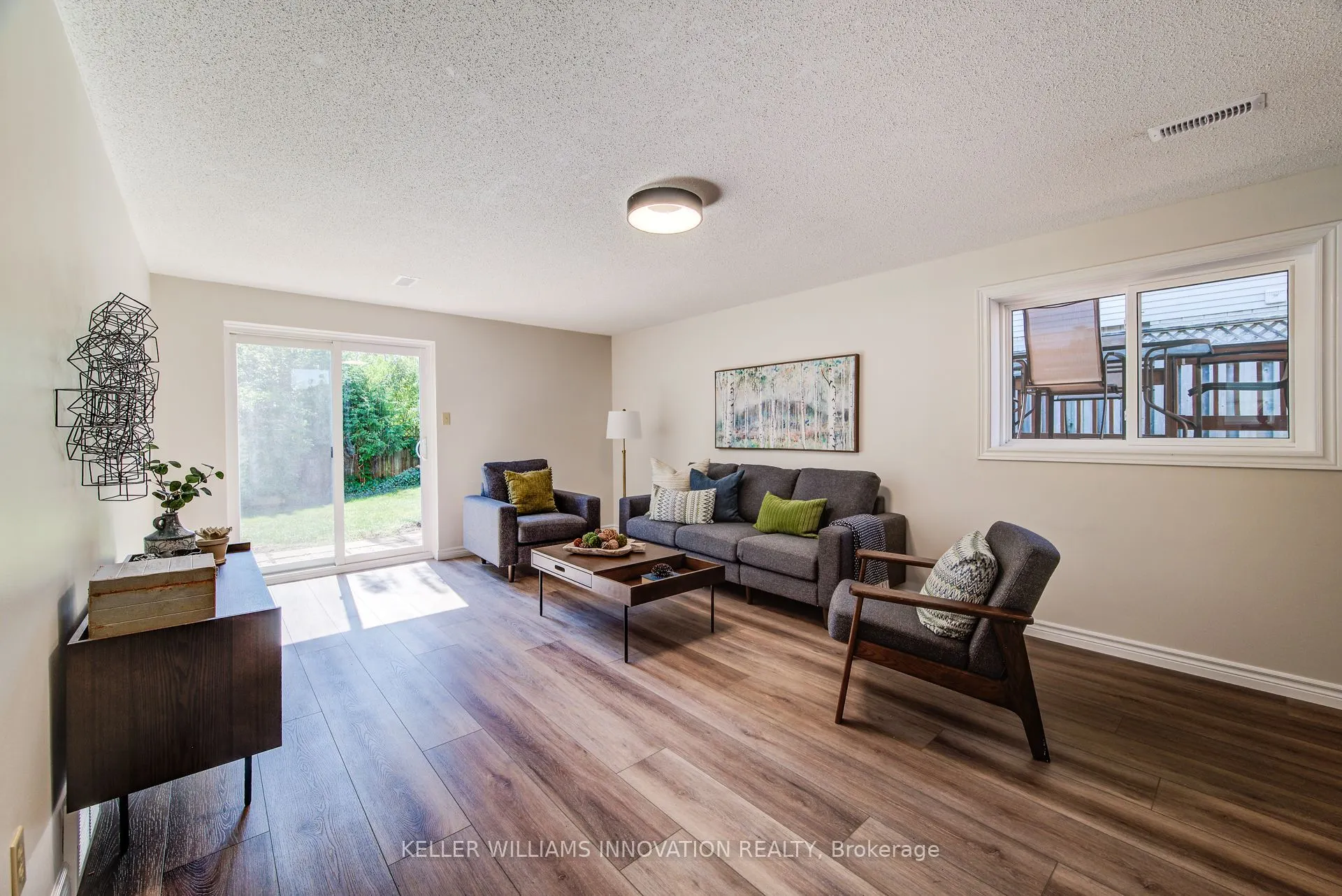 463 Thorndale Drive