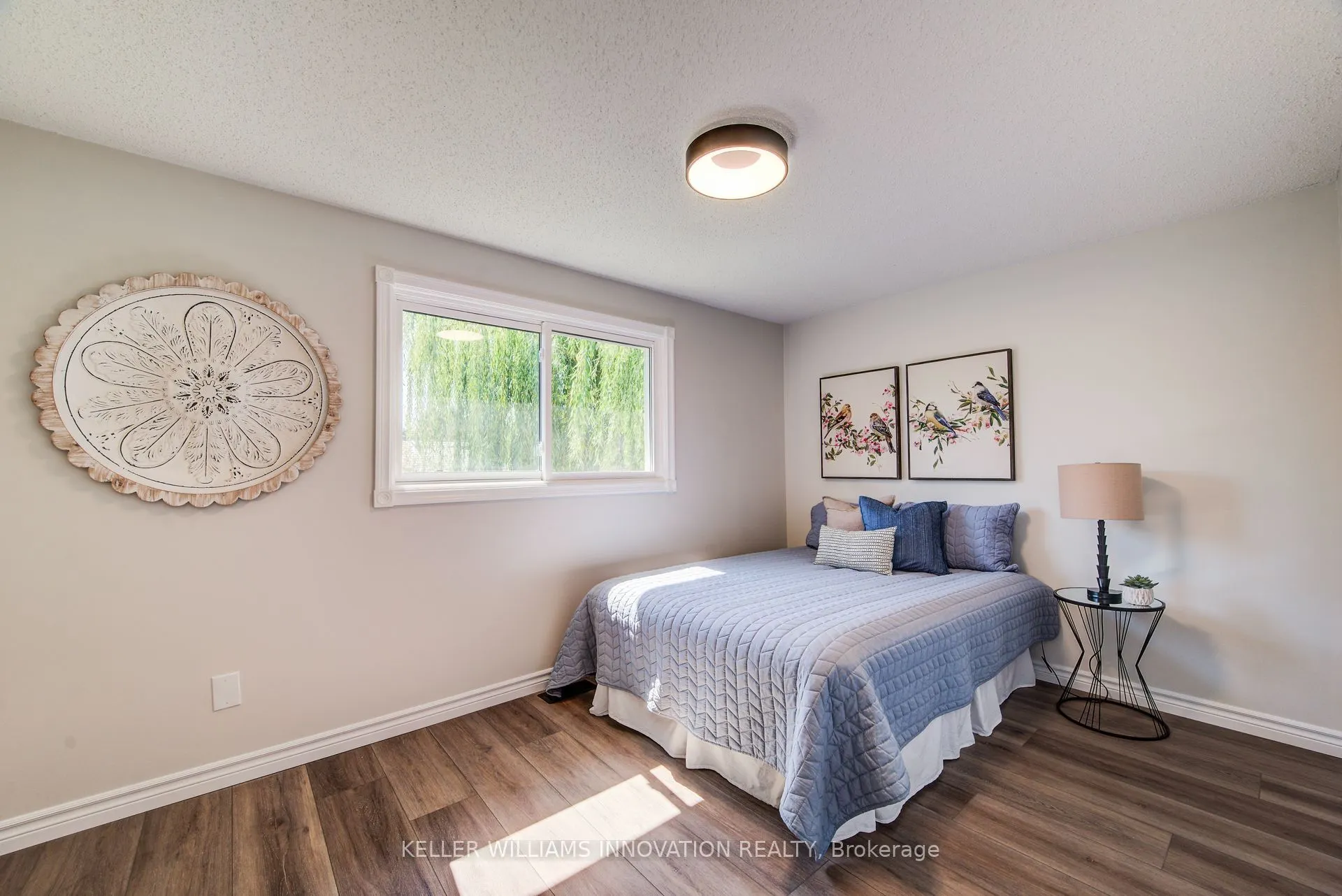 463 Thorndale Drive