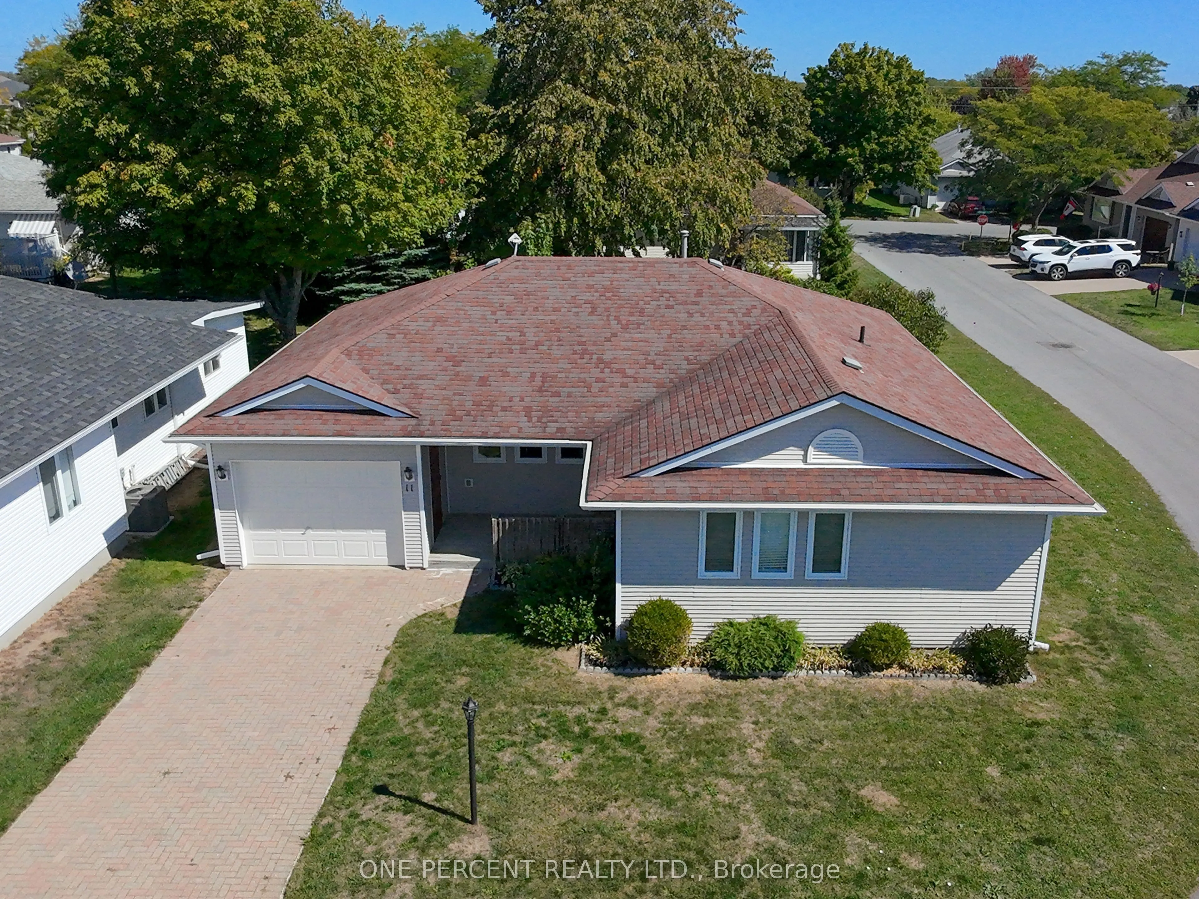 11 Monroe Court