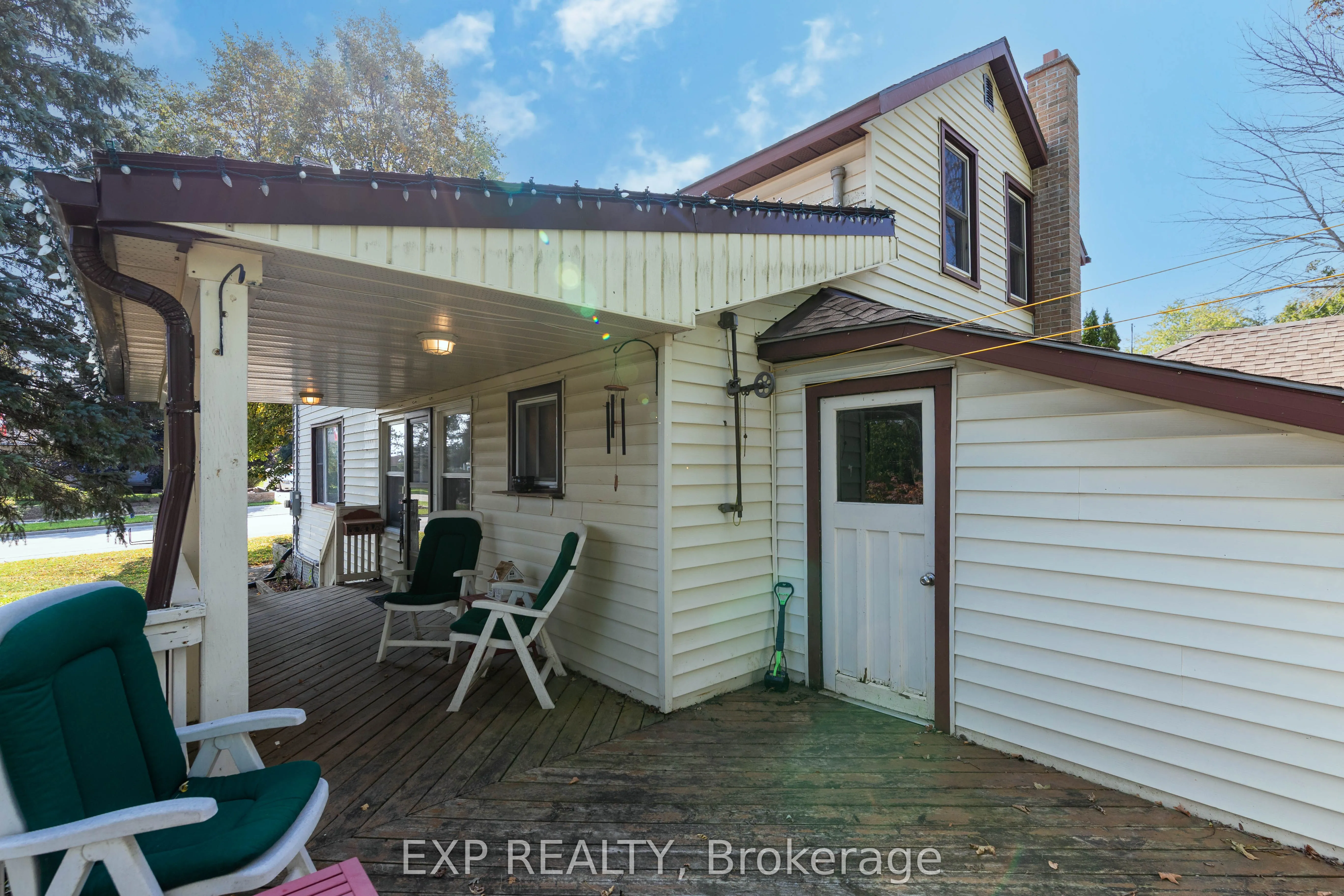 84 Absalom Street W