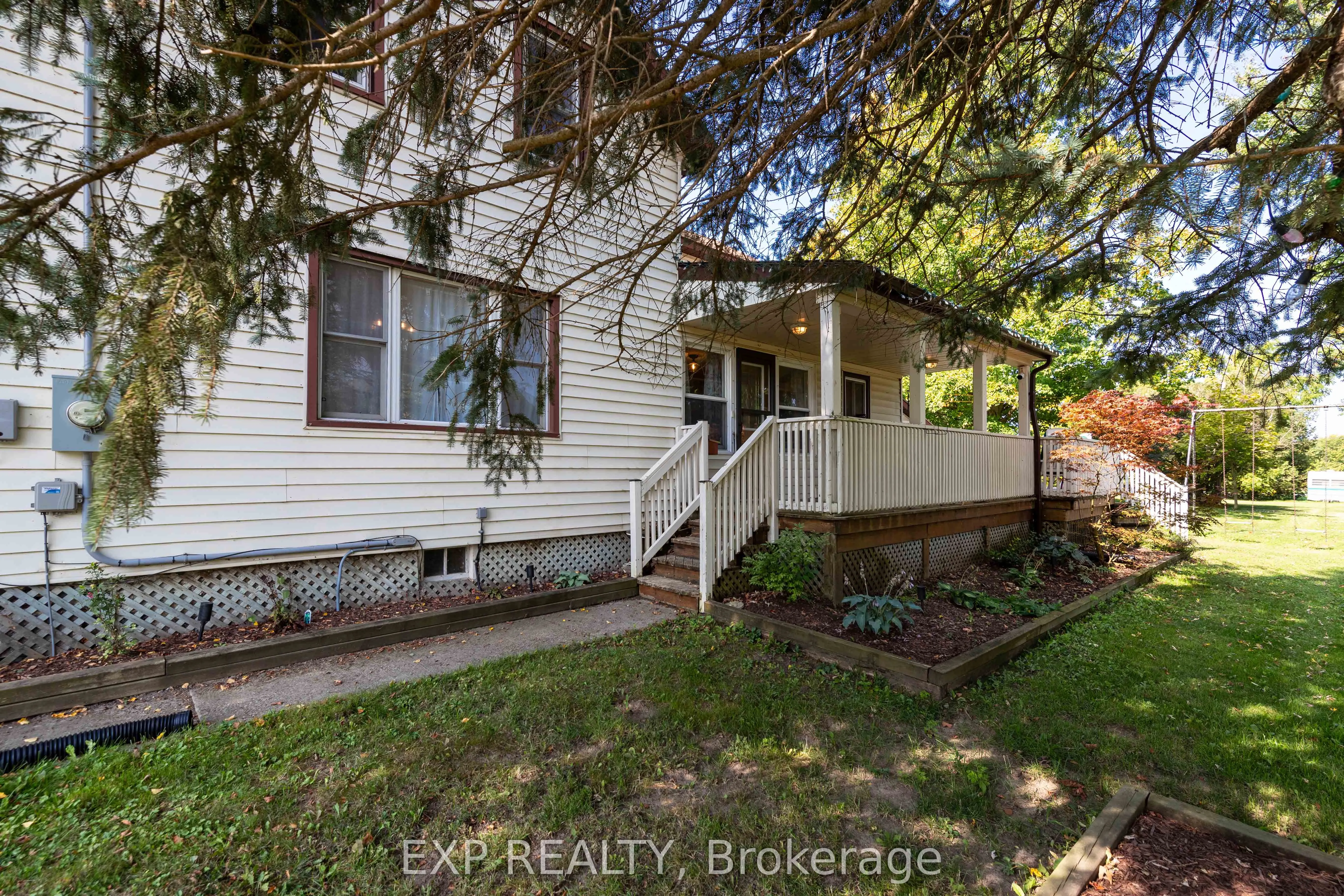 84 Absalom Street W