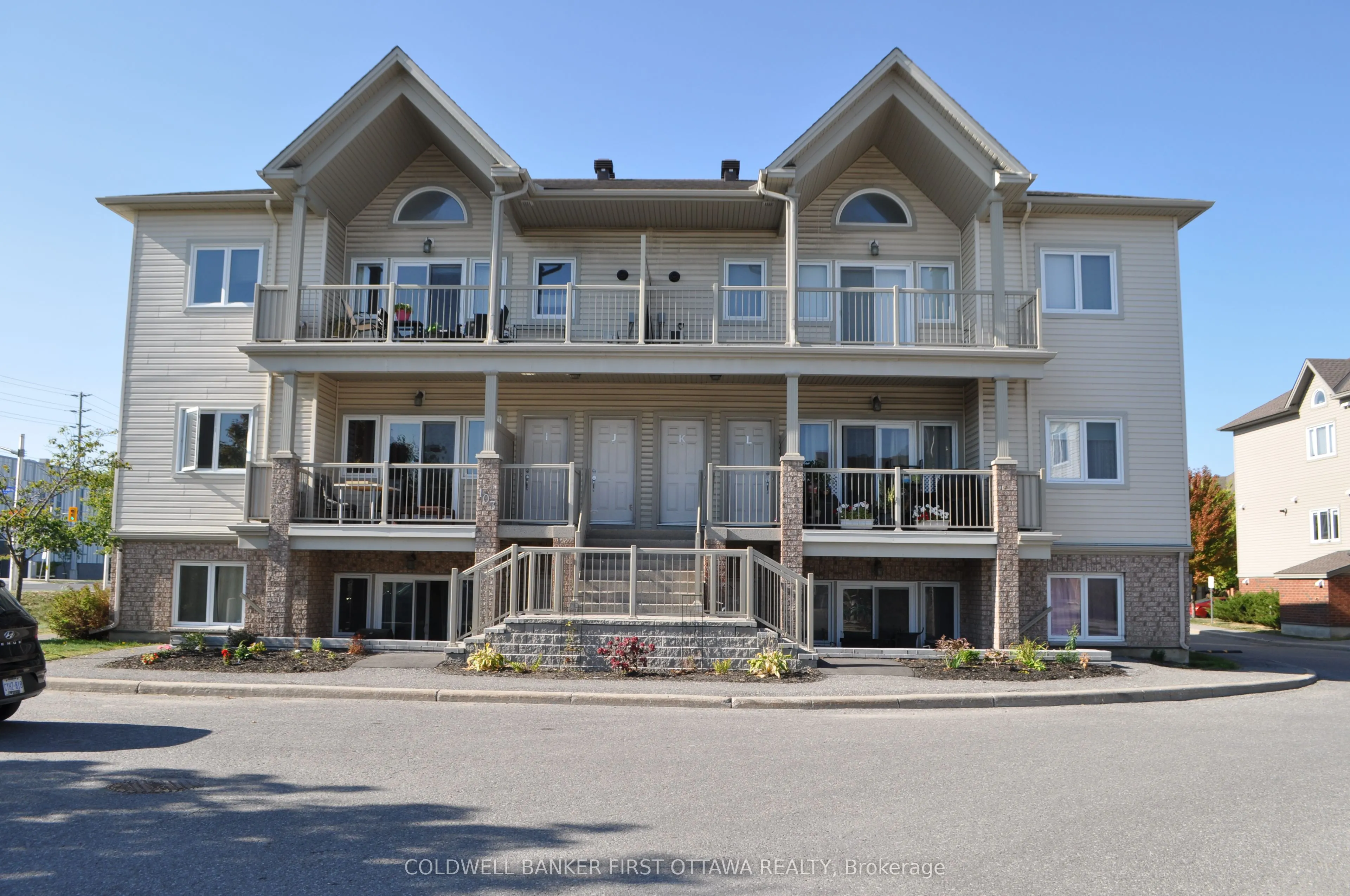 103 Fraser Fields Way, #K