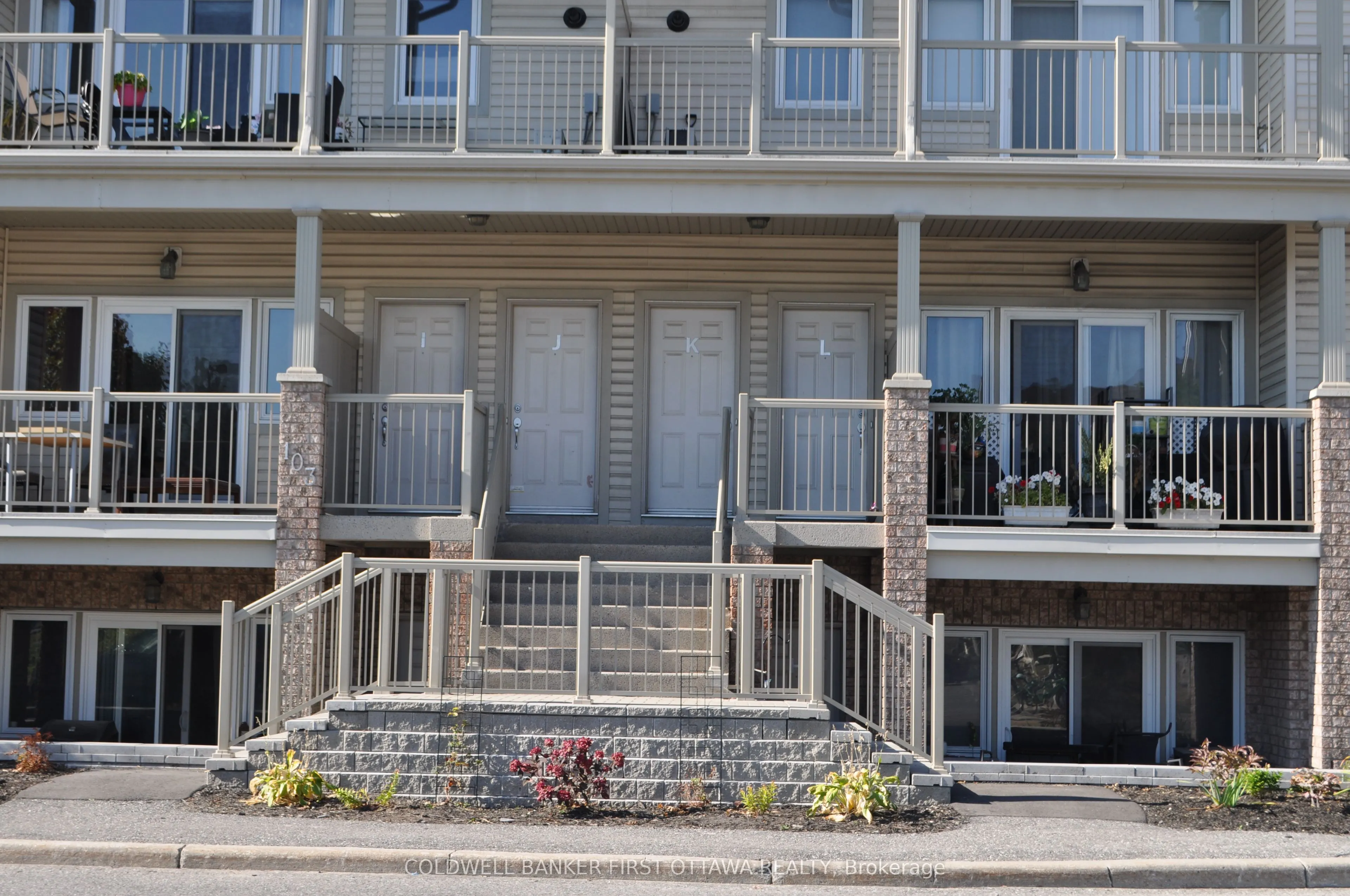 103 Fraser Fields Way, #K