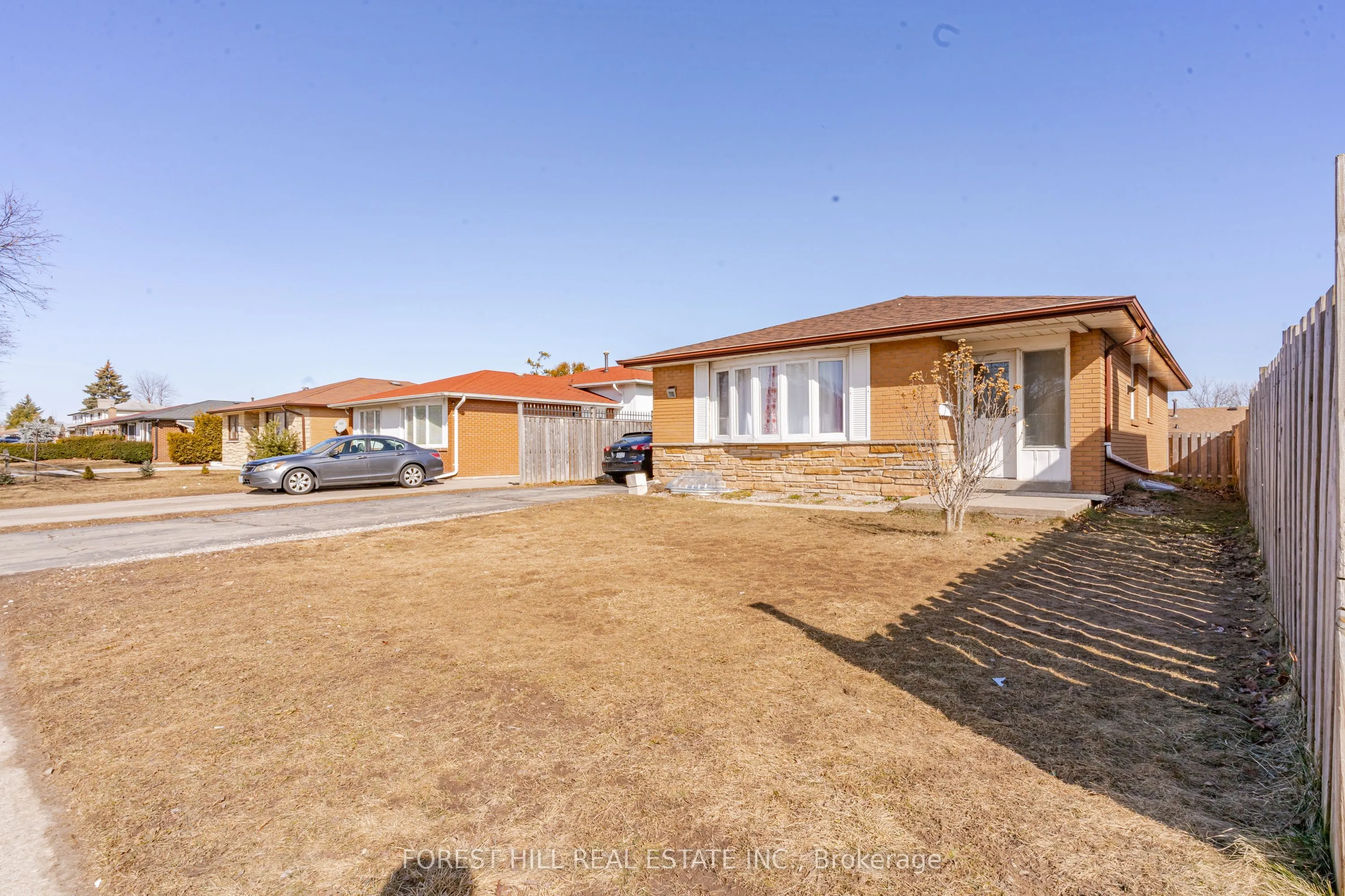 110 Hazelglen Drive