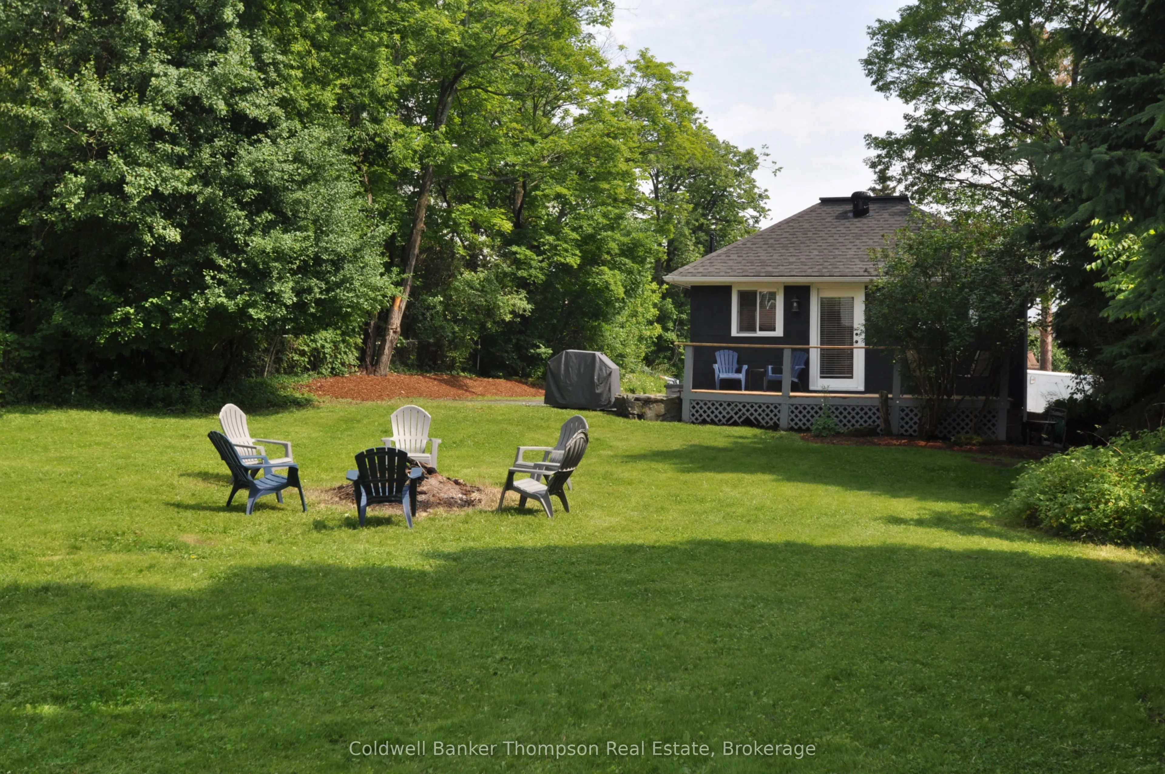 9 Maple Avenue