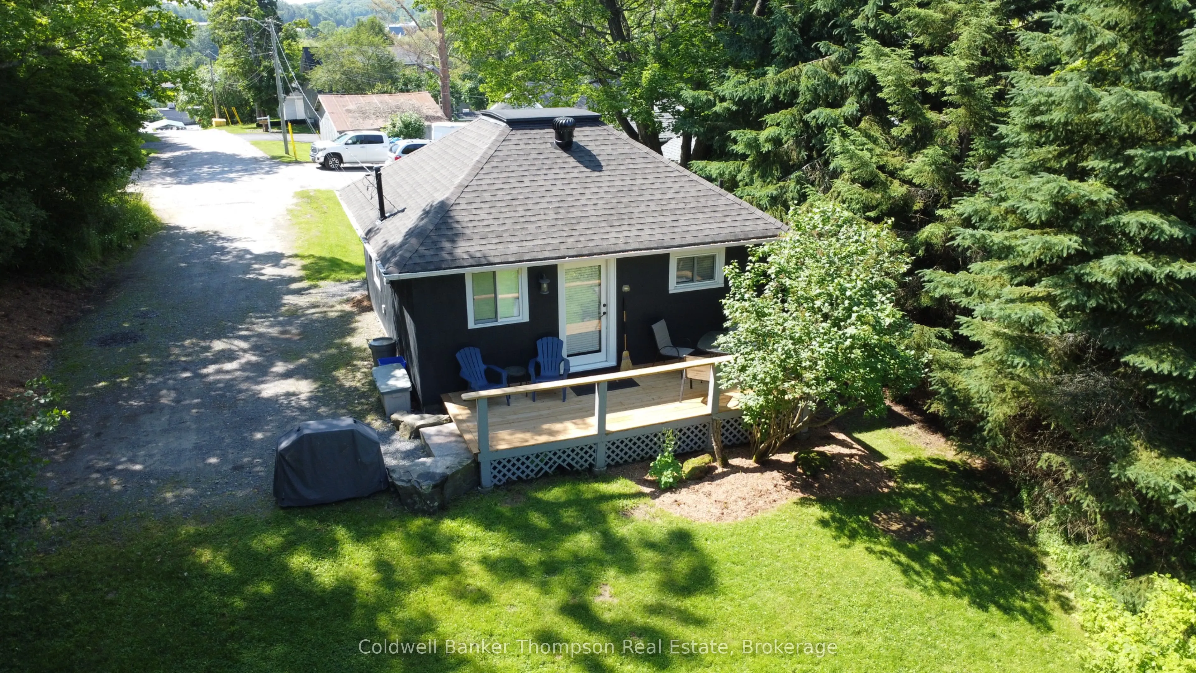 9 Maple Avenue