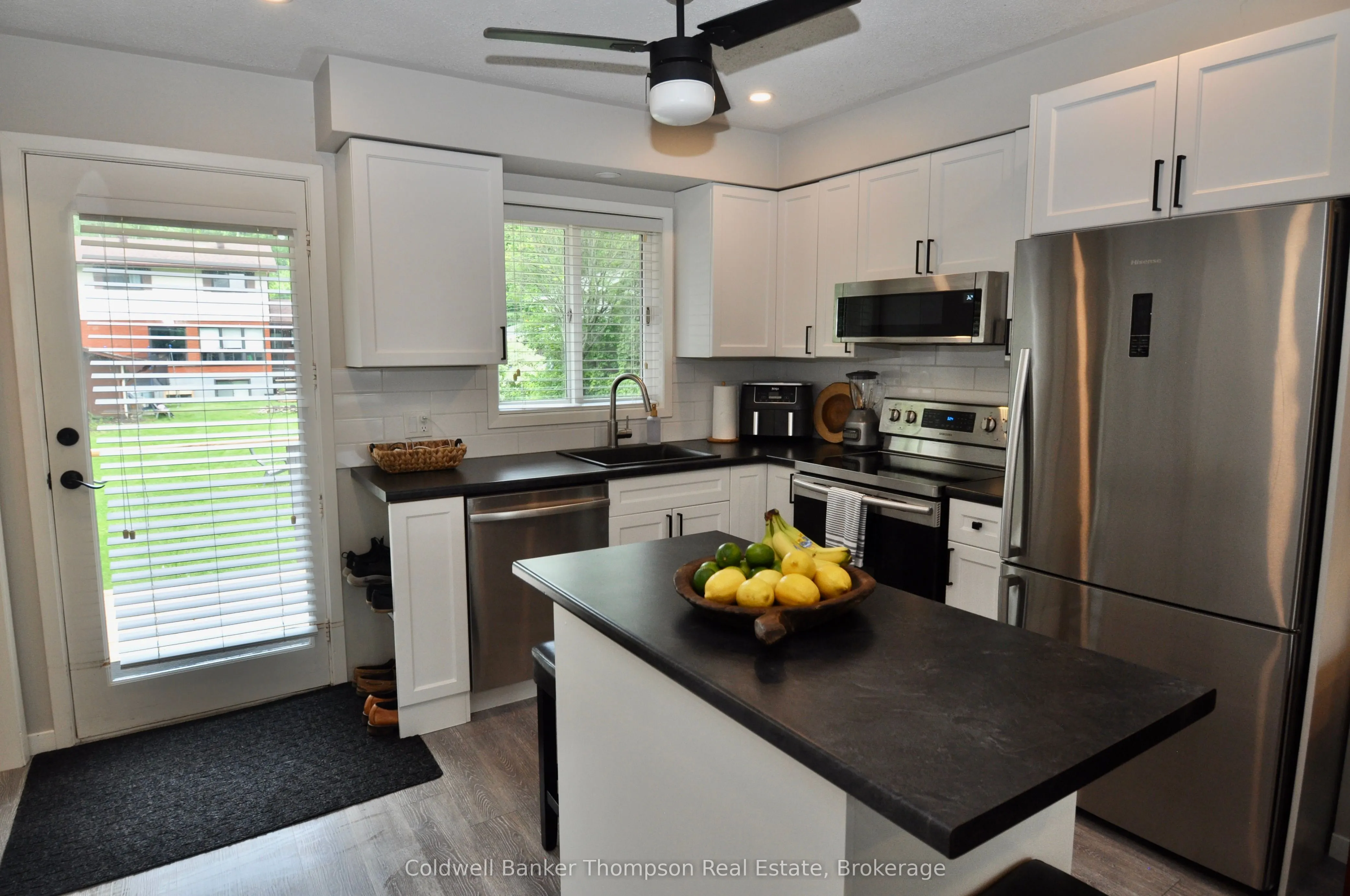 9 Maple Avenue