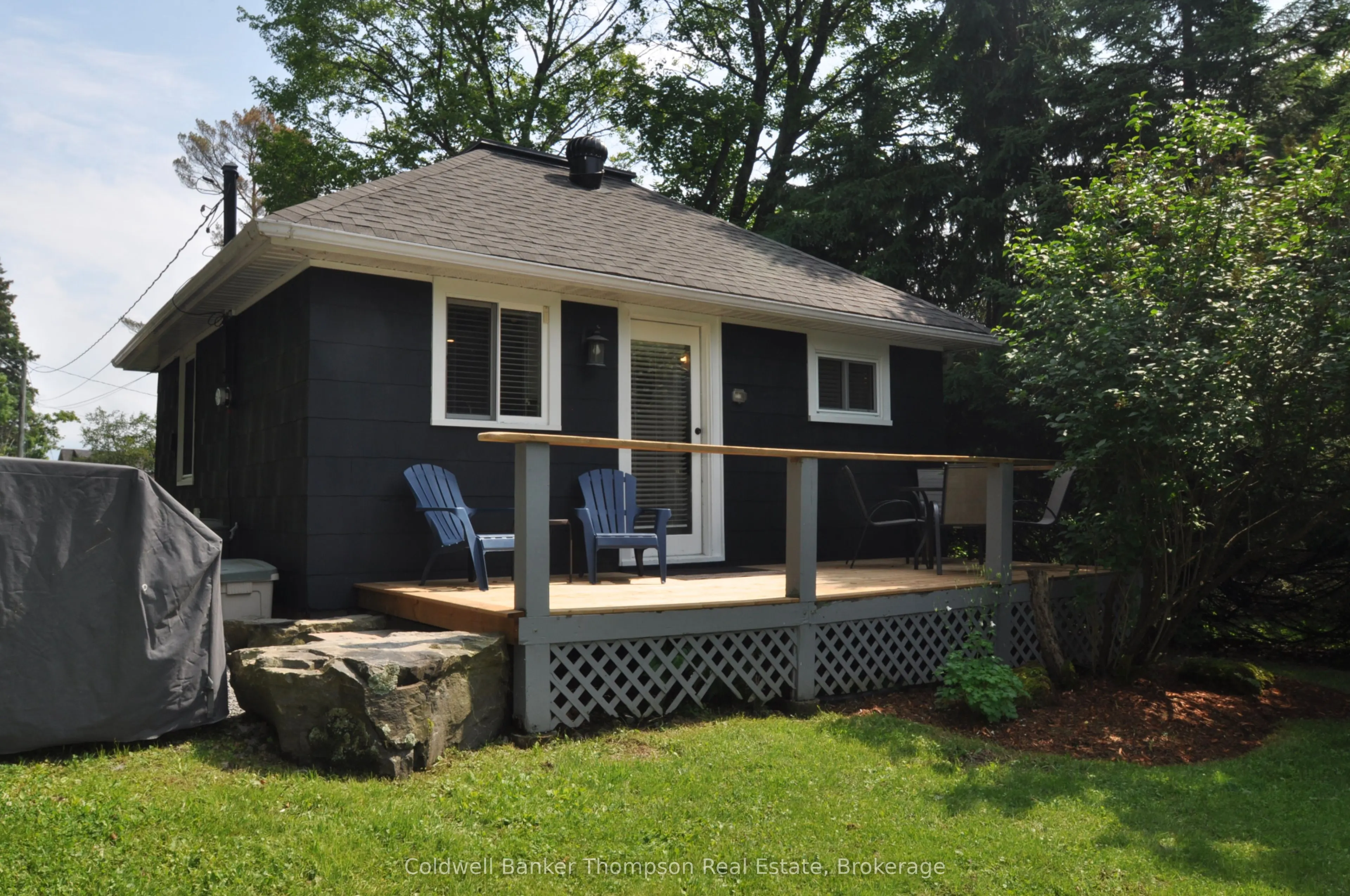 9 Maple Avenue