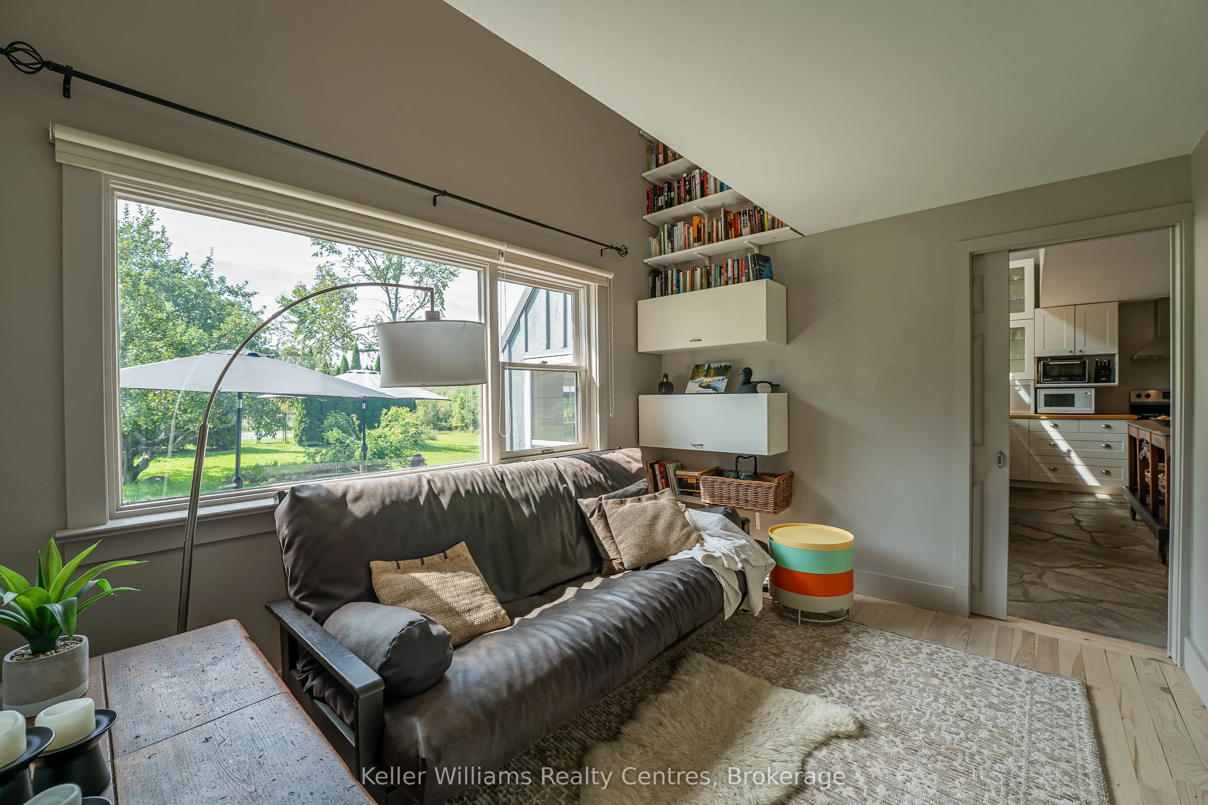 210194 Burgess Side Road