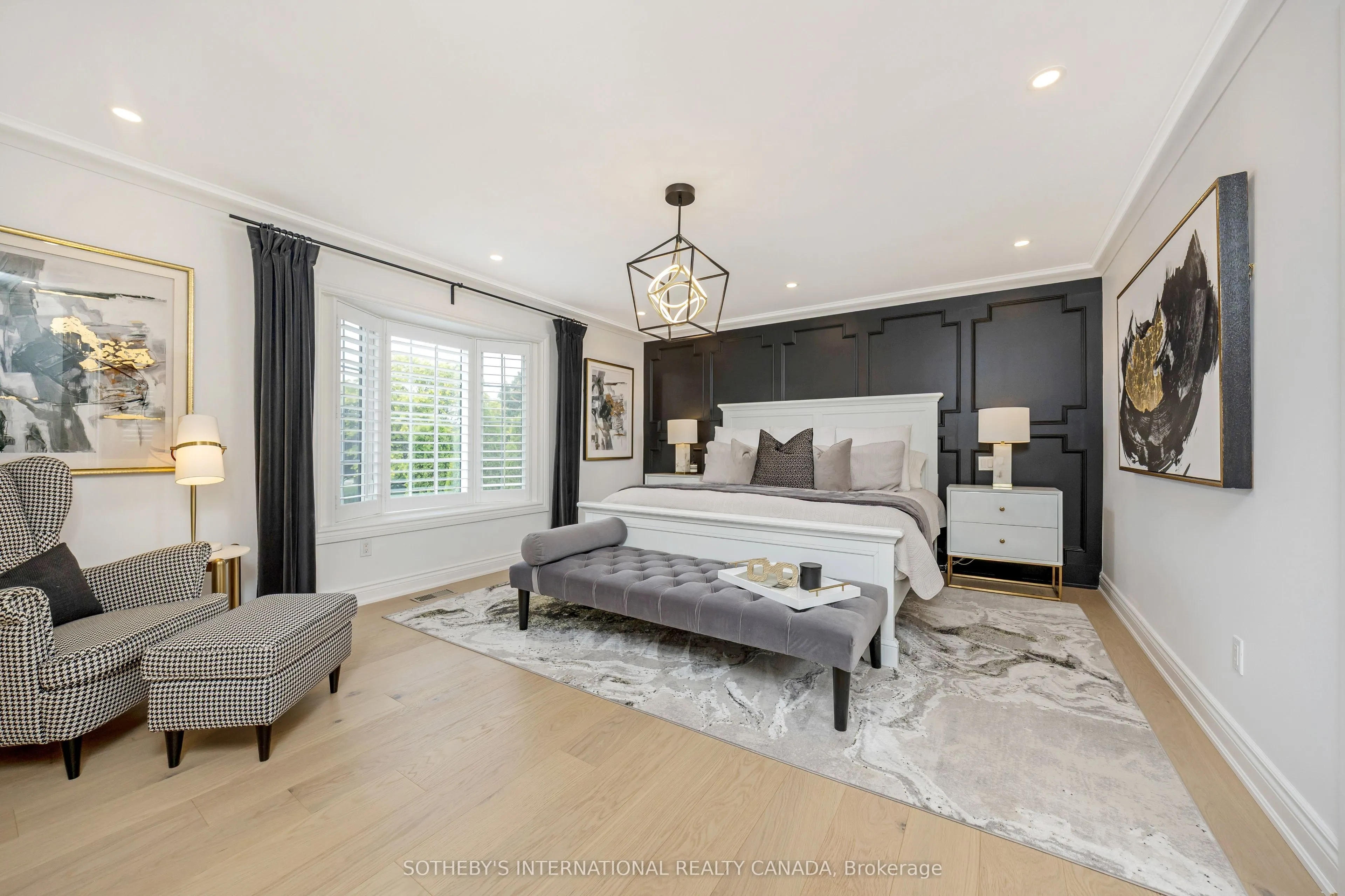 10 Meander Close