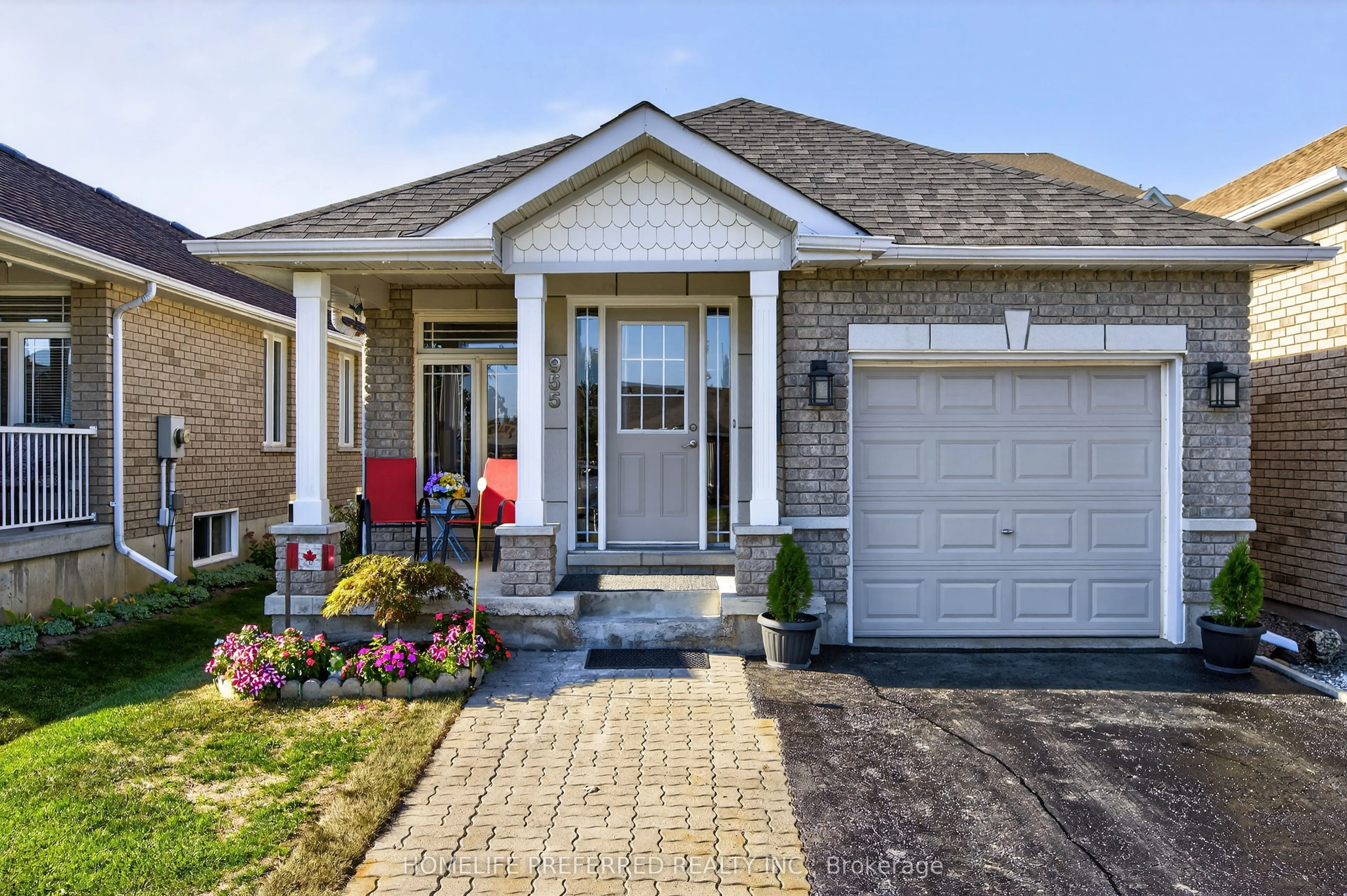 955 Ralphson Crescent